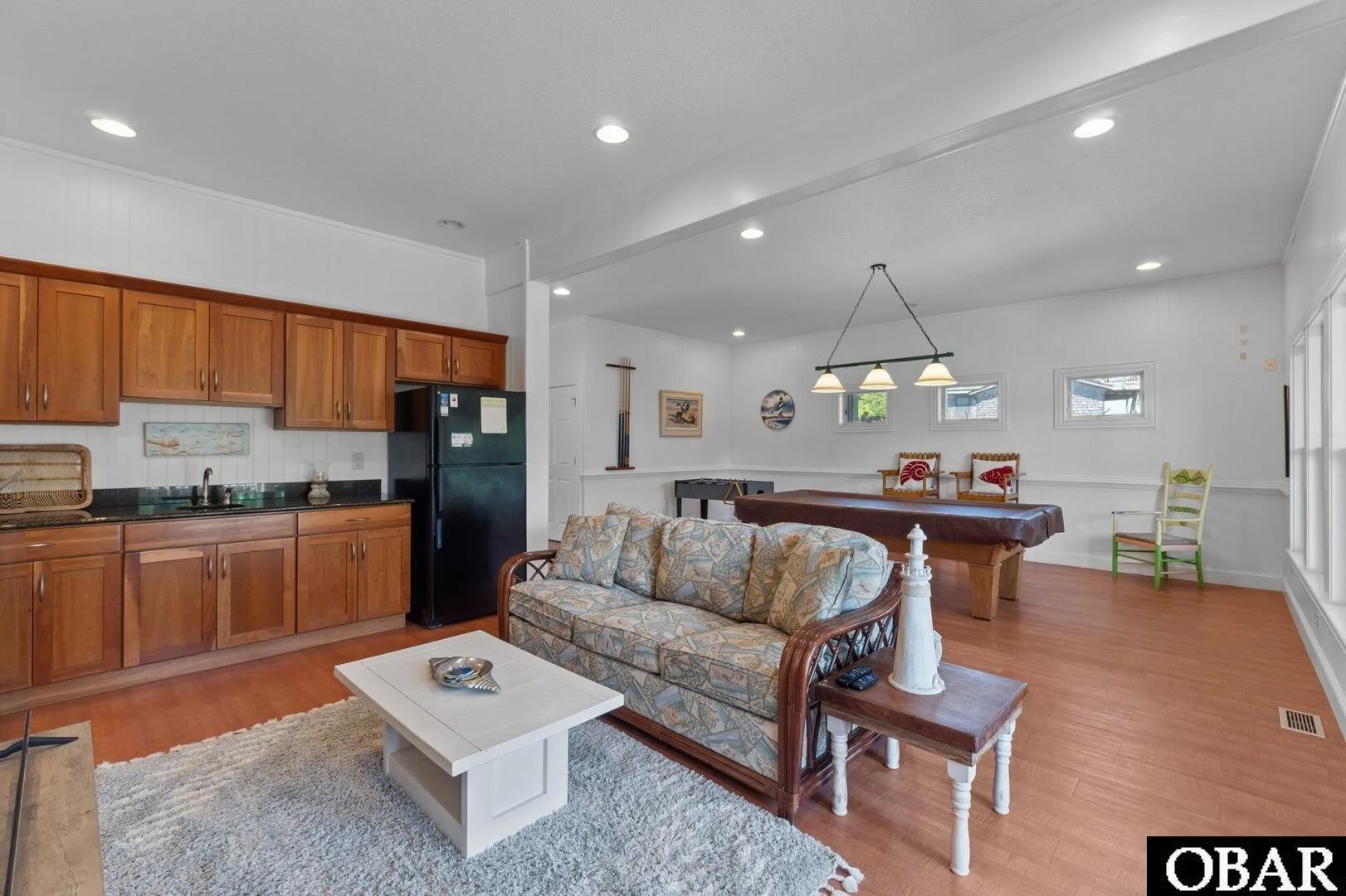39298 Hatteras Lane, Avon, NC 27915, 4 Bedrooms Bedrooms, ,5 BathroomsBathrooms,Residential,For sale,Hatteras Lane,126438