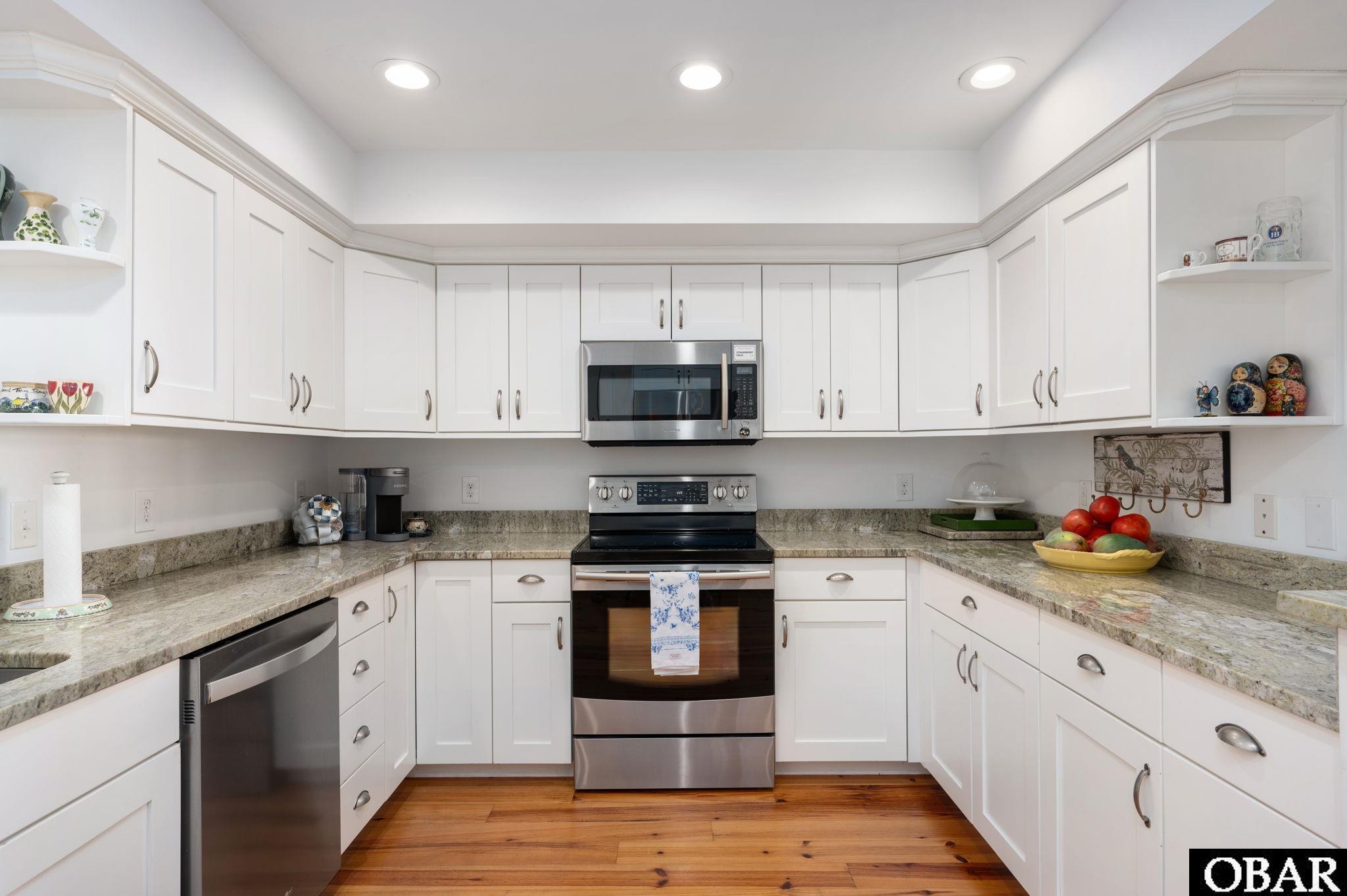 140 Baycliff Trail, Kill Devil Hills, NC 27948, 3 Bedrooms Bedrooms, ,2 BathroomsBathrooms,Residential,For sale,Baycliff Trail,126461