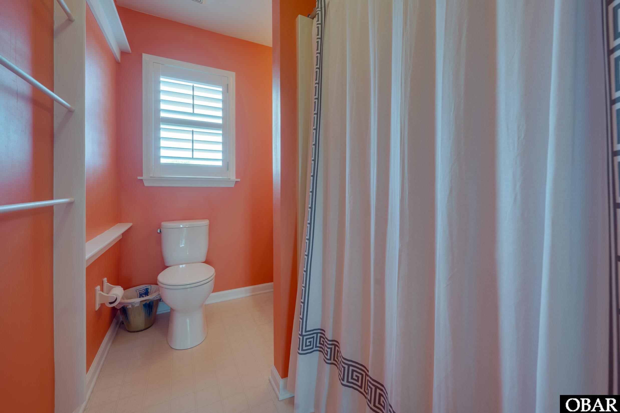 202 Sea Oats Lane, Southern Shores, NC 27949, 4 Bedrooms Bedrooms, ,3 BathroomsBathrooms,Residential,For sale,Sea Oats Lane,126473