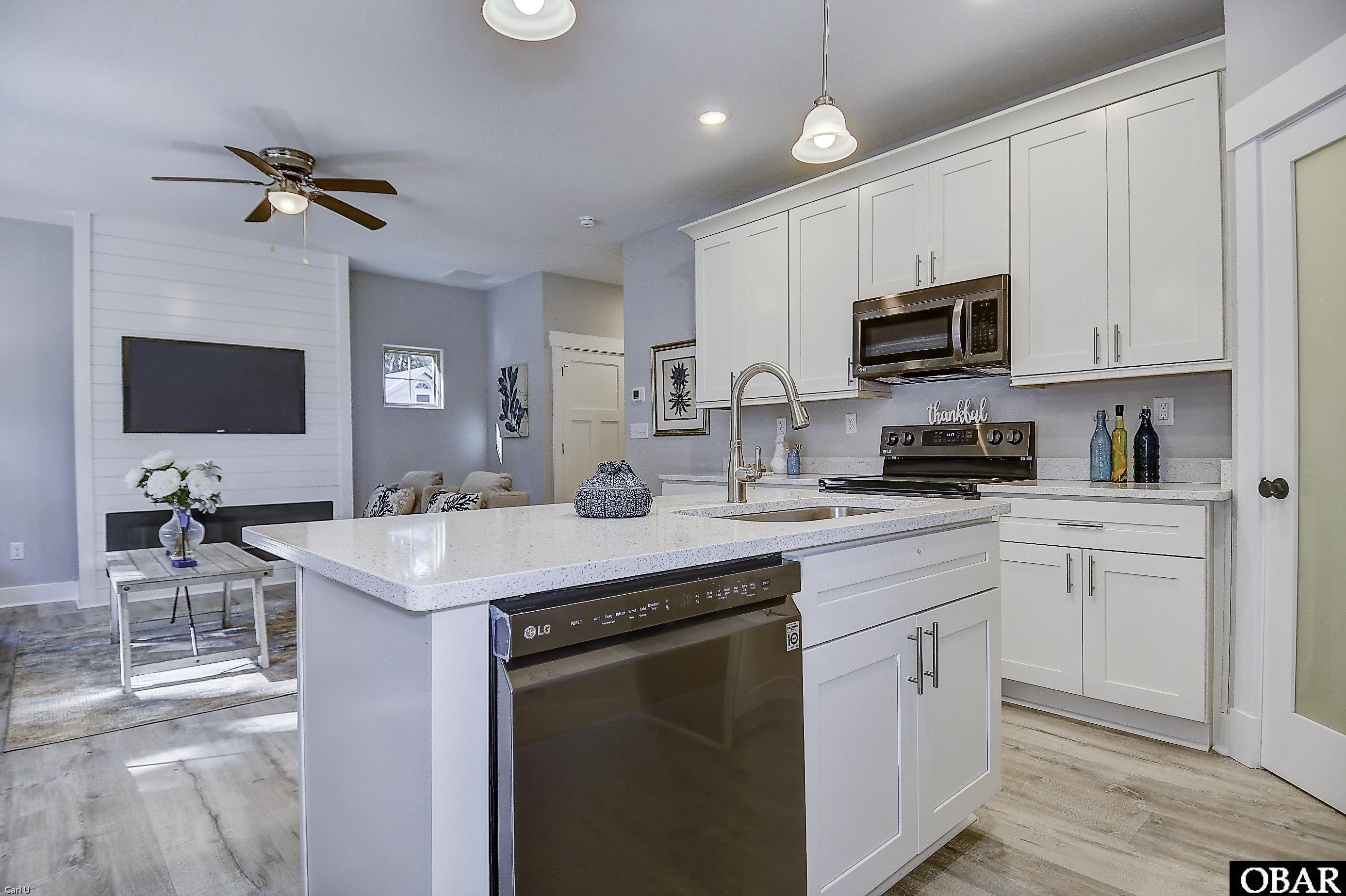 165 Seymour Drive, Camden, NC 27921, 3 Bedrooms Bedrooms, ,2 BathroomsBathrooms,Residential,For sale,Seymour Drive,126501