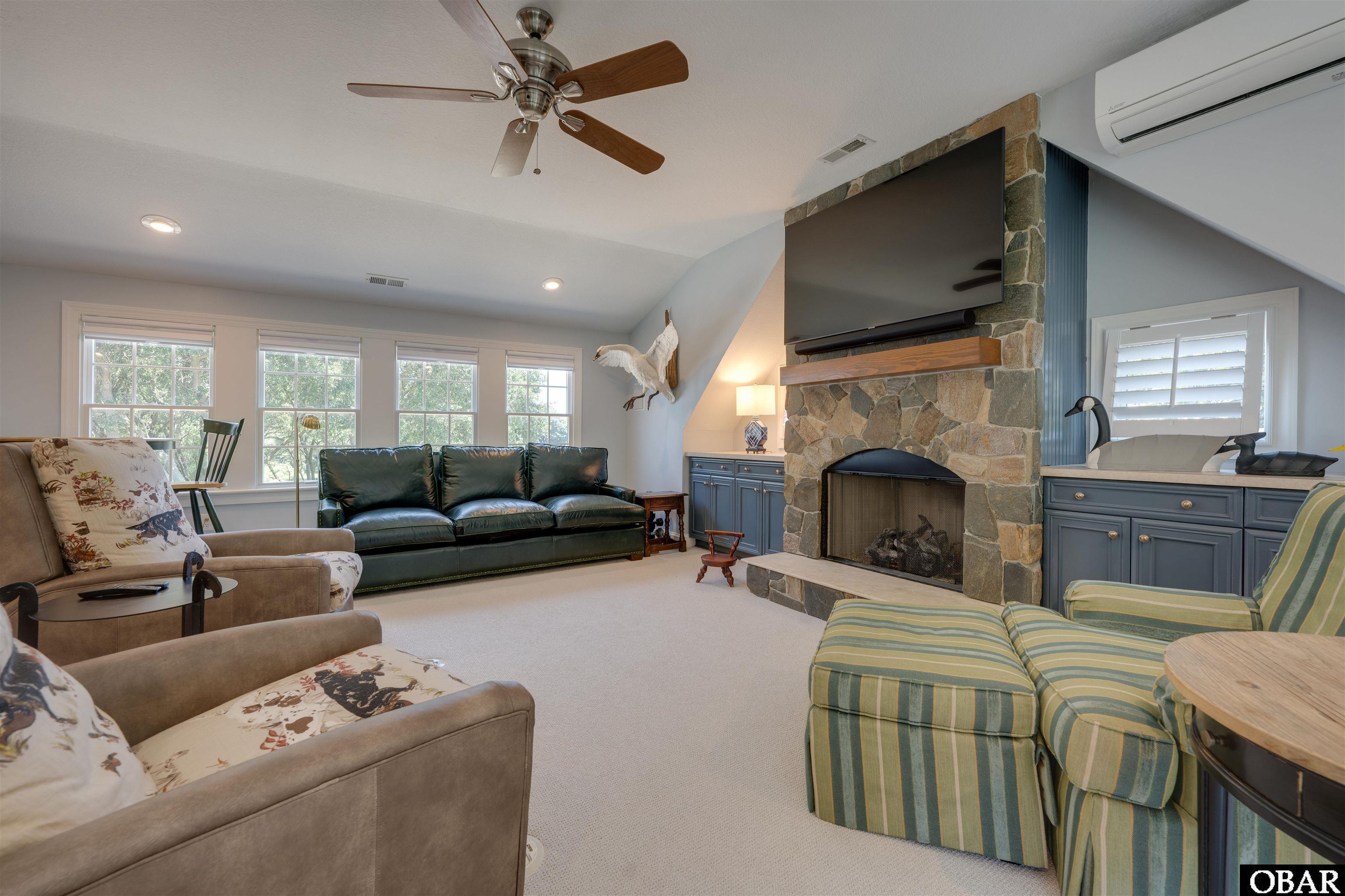 742 Dotties Walk, Corolla, NC 27927, 7 Bedrooms Bedrooms, ,6 BathroomsBathrooms,Residential,For sale,Dotties Walk,126506