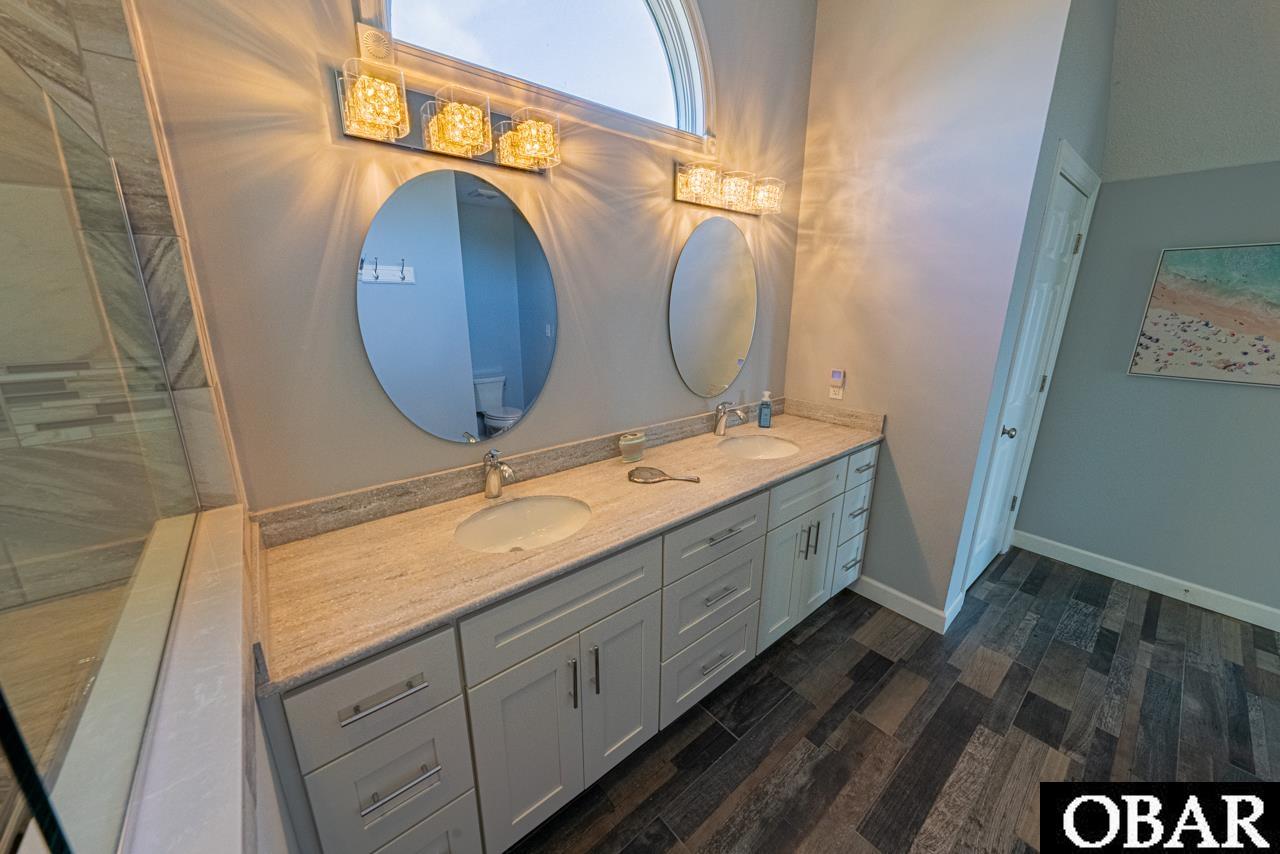 903 Harbour View Drive, Kill Devil Hills, NC 27948, 3 Bedrooms Bedrooms, ,2 BathroomsBathrooms,Residential,For sale,Harbour View Drive,126525