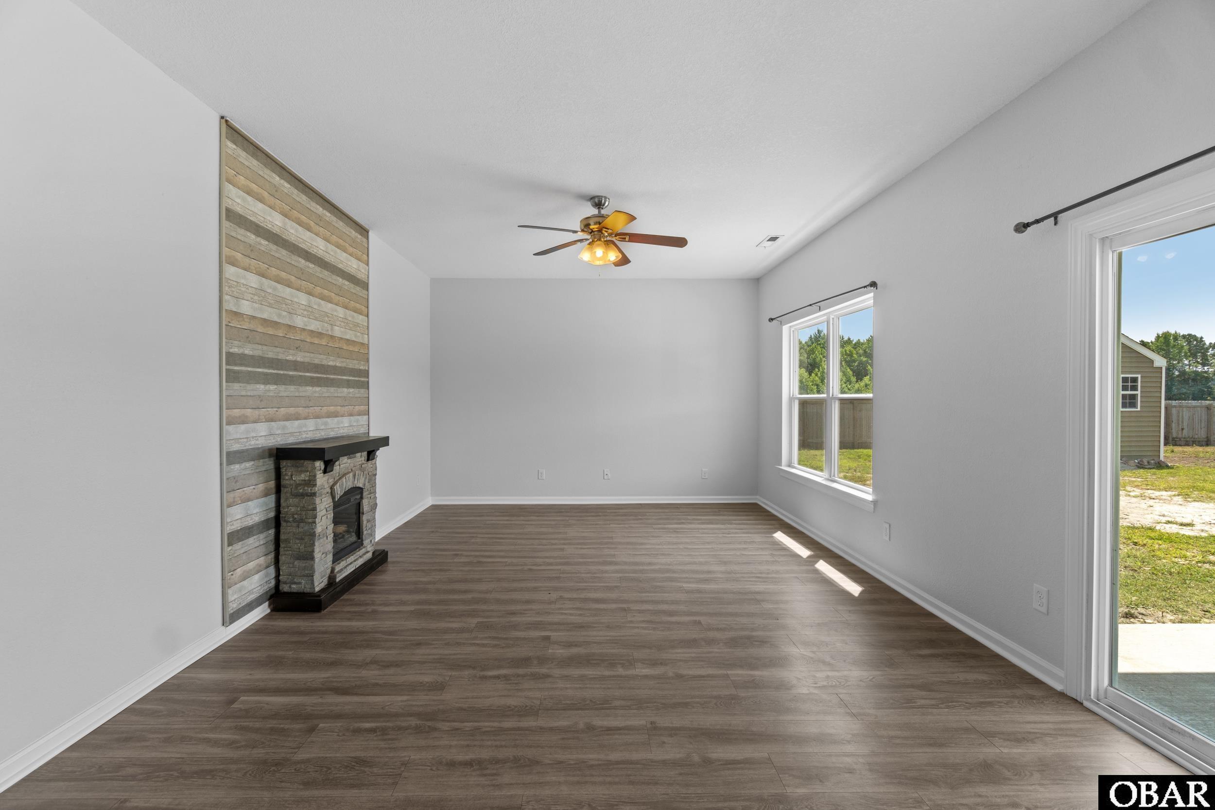 106 Pond Pine Loop, Currituck, NC 27929, 4 Bedrooms Bedrooms, ,2 BathroomsBathrooms,Residential,For sale,Pond Pine Loop,126551