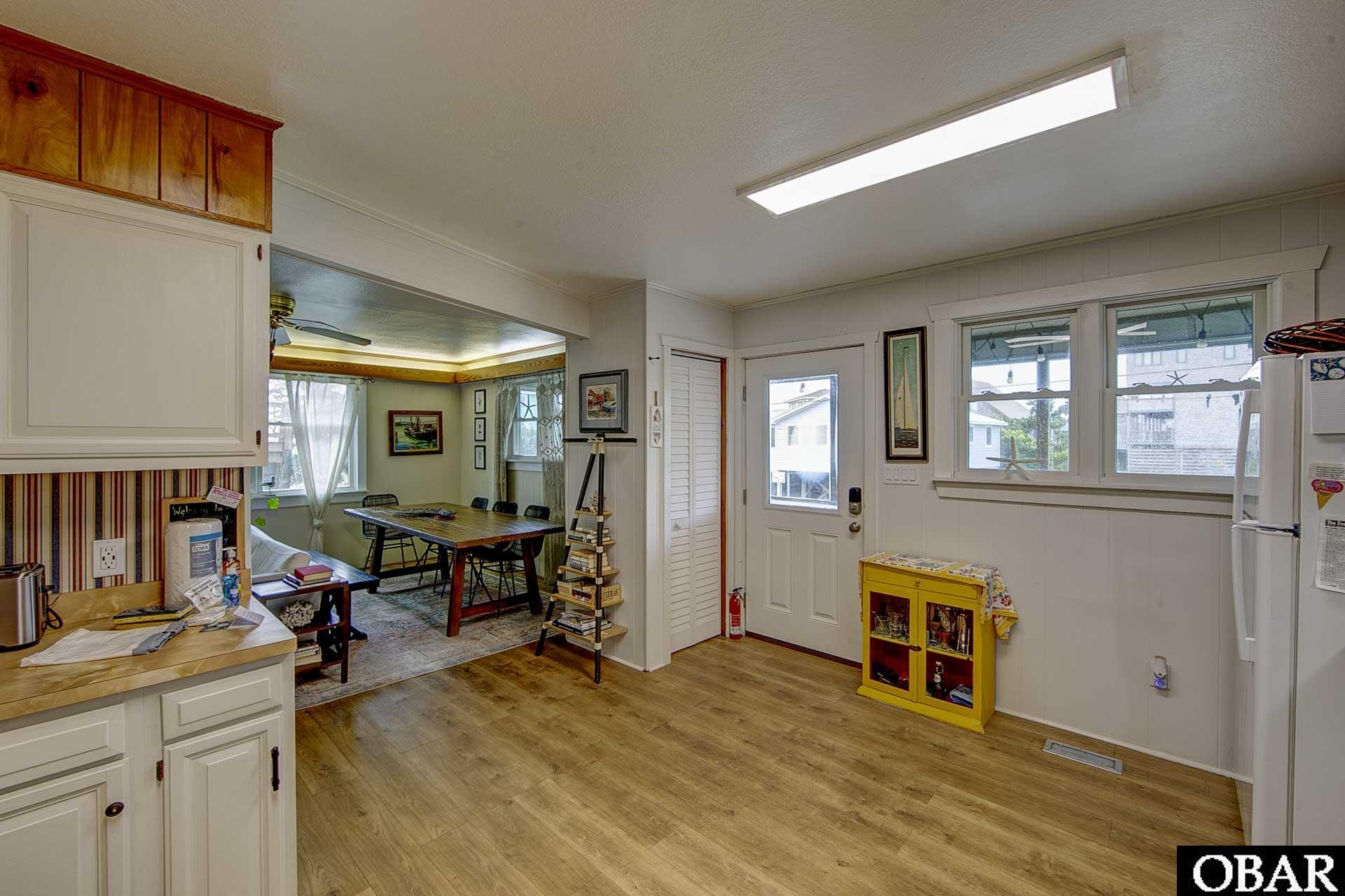 58211 Sand Road, Hatteras, NC 27943, 3 Bedrooms Bedrooms, ,2 BathroomsBathrooms,Residential,For sale,Sand Road,126555