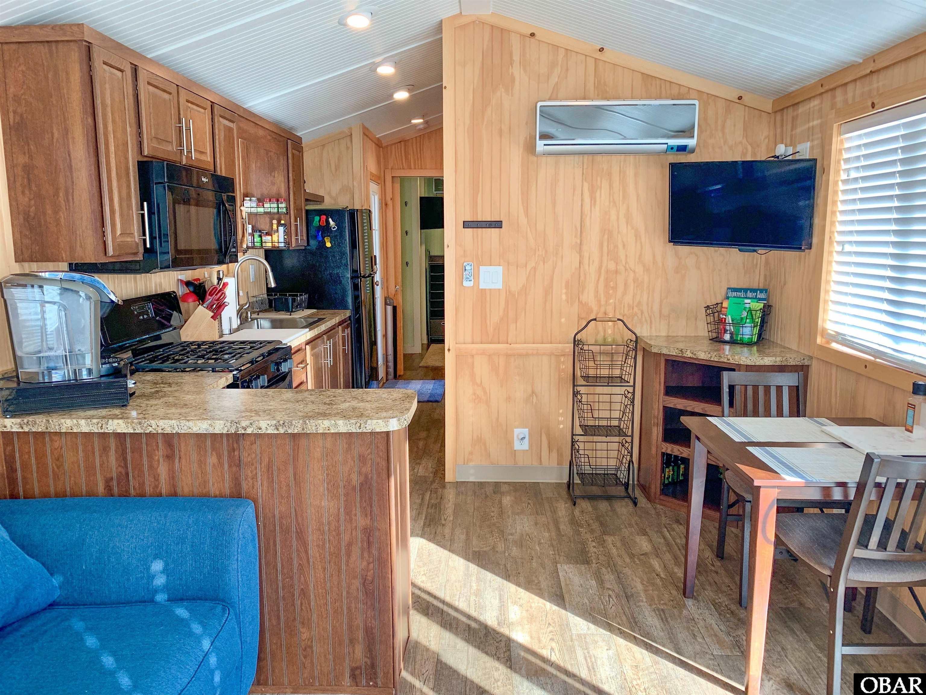 219 Sand Dollar Road, Ocracoke, NC 27960, 2 Bedrooms Bedrooms, ,1 BathroomBathrooms,Residential,For sale,Sand Dollar Road,126557
