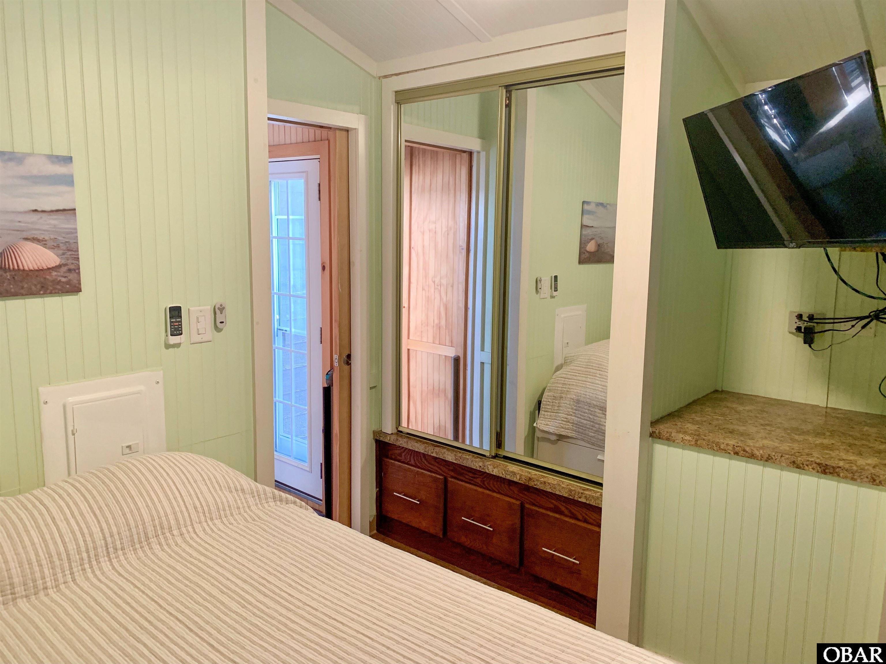 219 Sand Dollar Road, Ocracoke, NC 27960, 2 Bedrooms Bedrooms, ,1 BathroomBathrooms,Residential,For sale,Sand Dollar Road,126557