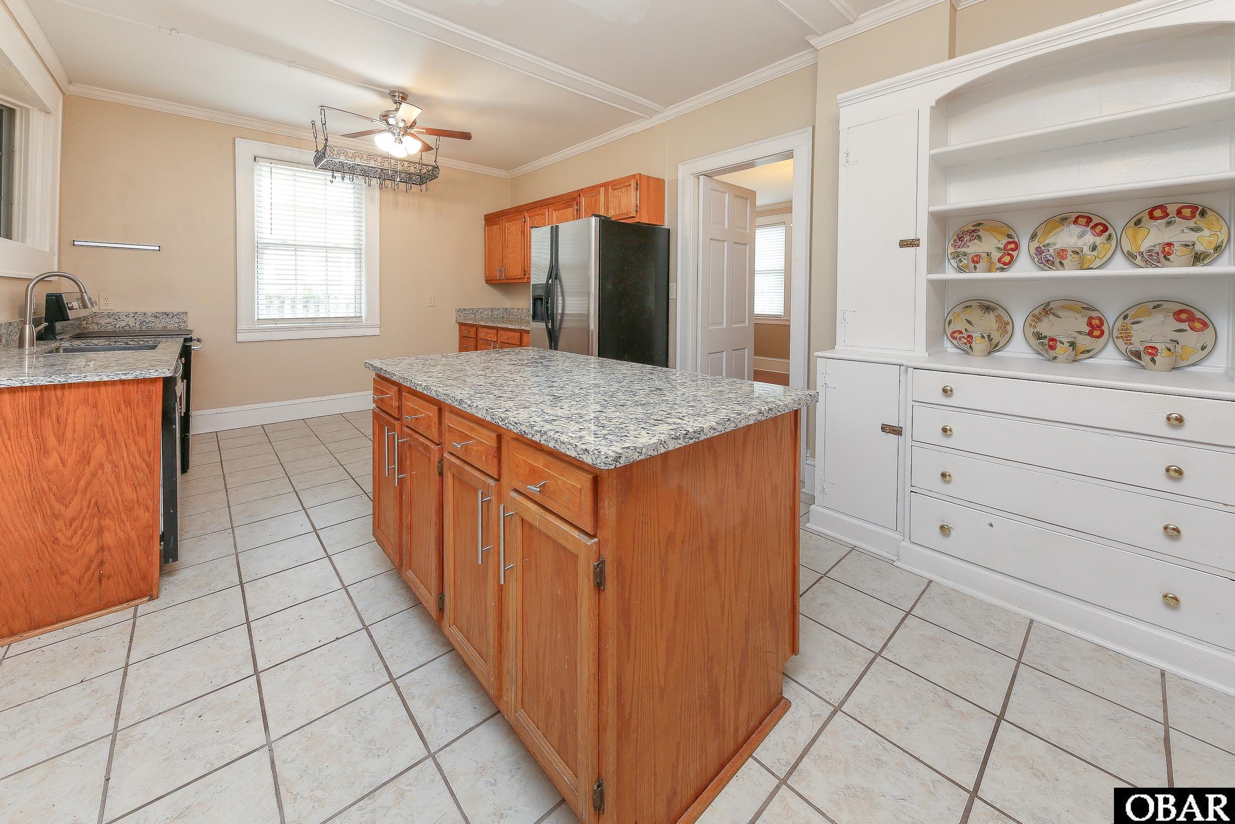 506 Church Street, Elizabeth City, NC 27909, 4 Bedrooms Bedrooms, ,2 BathroomsBathrooms,Residential,For sale,Church Street,126571