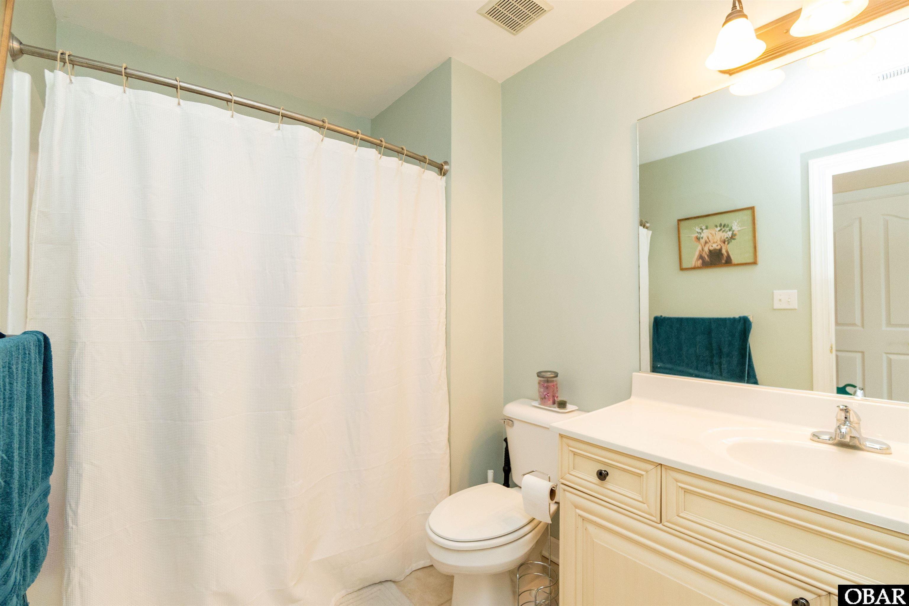 200 Orchard Drive, Elizabeth City, NC 27909, 4 Bedrooms Bedrooms, ,3 BathroomsBathrooms,Residential,For sale,Orchard Drive,126573