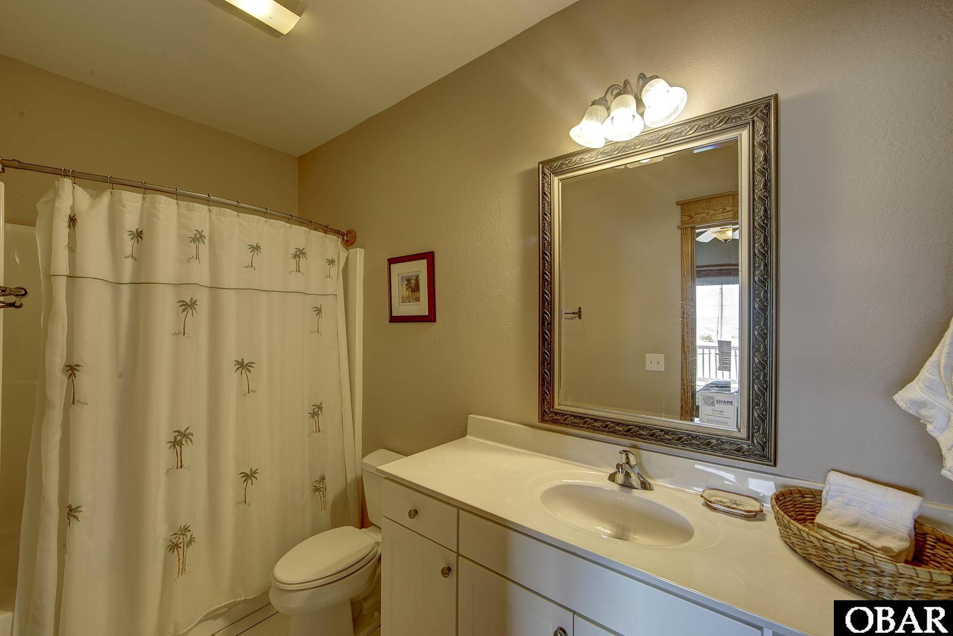 24256 Ocean Drive, Rodanthe, NC 27968, 4 Bedrooms Bedrooms, ,4 BathroomsBathrooms,Residential,For sale,Ocean Drive,126581