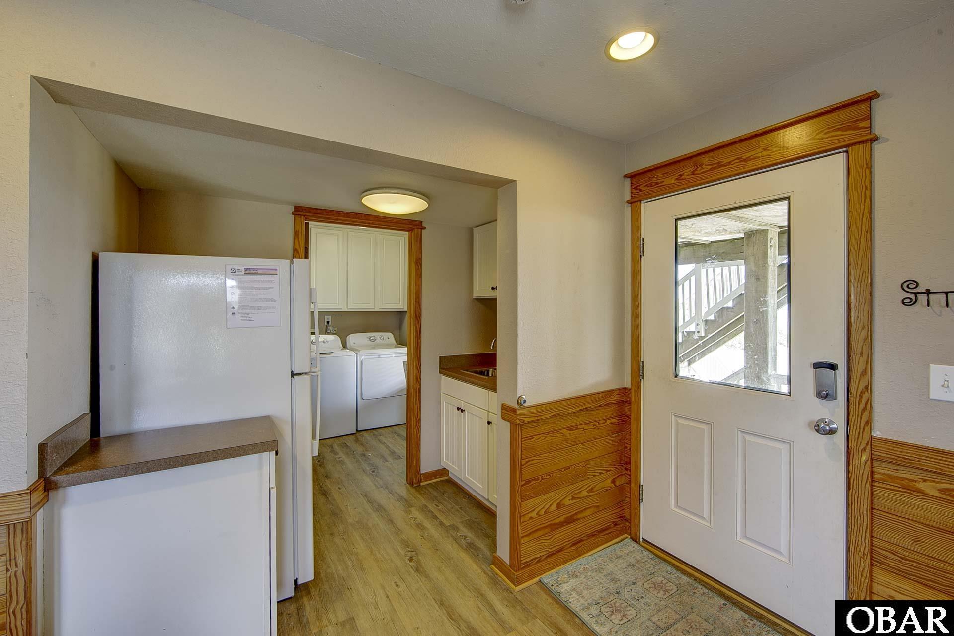 24256 Ocean Drive, Rodanthe, NC 27968, 4 Bedrooms Bedrooms, ,4 BathroomsBathrooms,Residential,For sale,Ocean Drive,126581