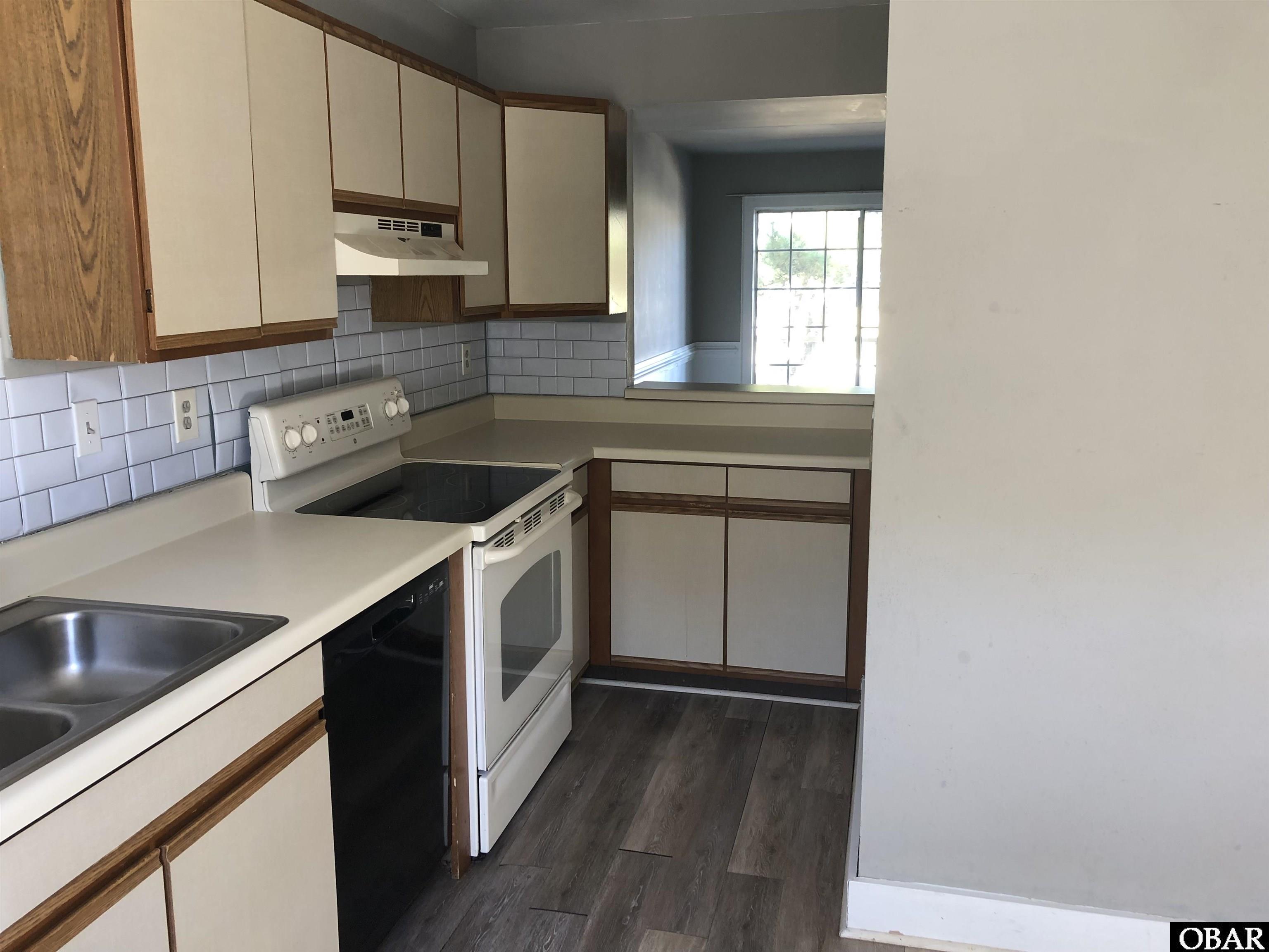 11 Croatan Court, Manteo, NC 27954, 2 Bedrooms Bedrooms, ,1 BathroomBathrooms,Residential,For sale,Croatan Court,126597