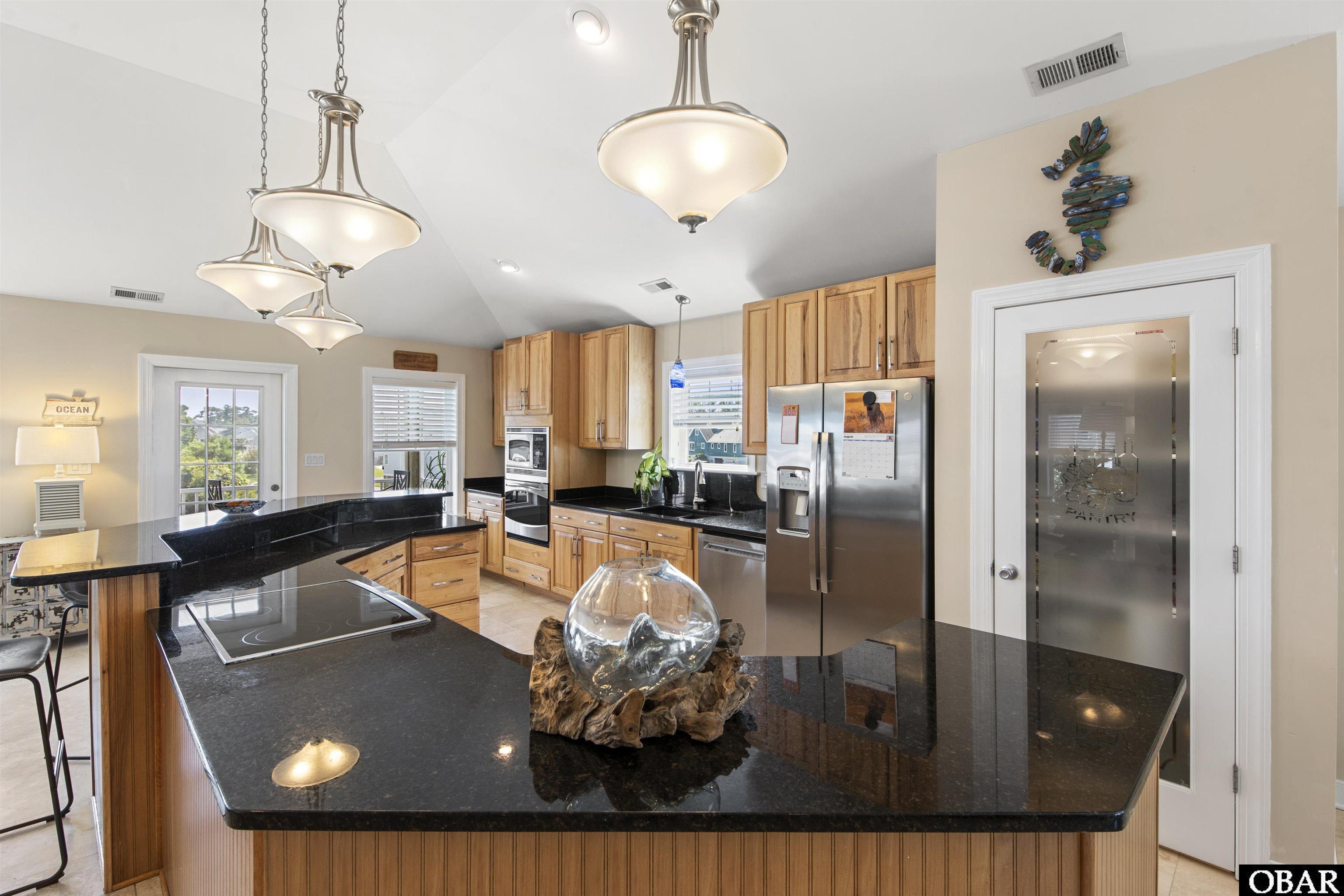 317 Soundview Drive, Kill Devil Hills, NC 27948-9047, 3 Bedrooms Bedrooms, ,2 BathroomsBathrooms,Residential,For sale,Soundview Drive,126654