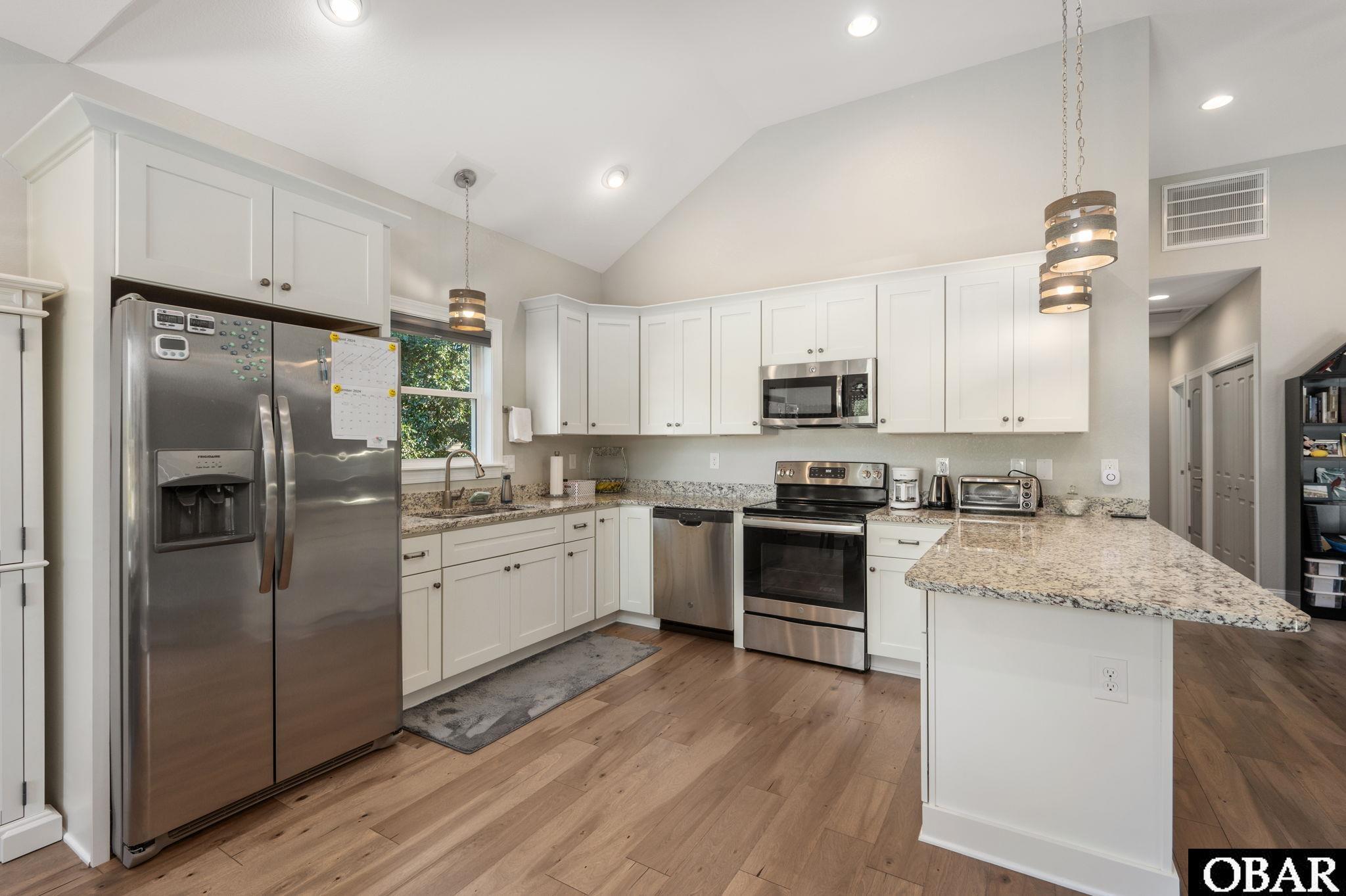 707 Swan Street, Kill Devil Hills, NC 27948, 3 Bedrooms Bedrooms, ,2 BathroomsBathrooms,Residential,For sale,Swan Street,126660