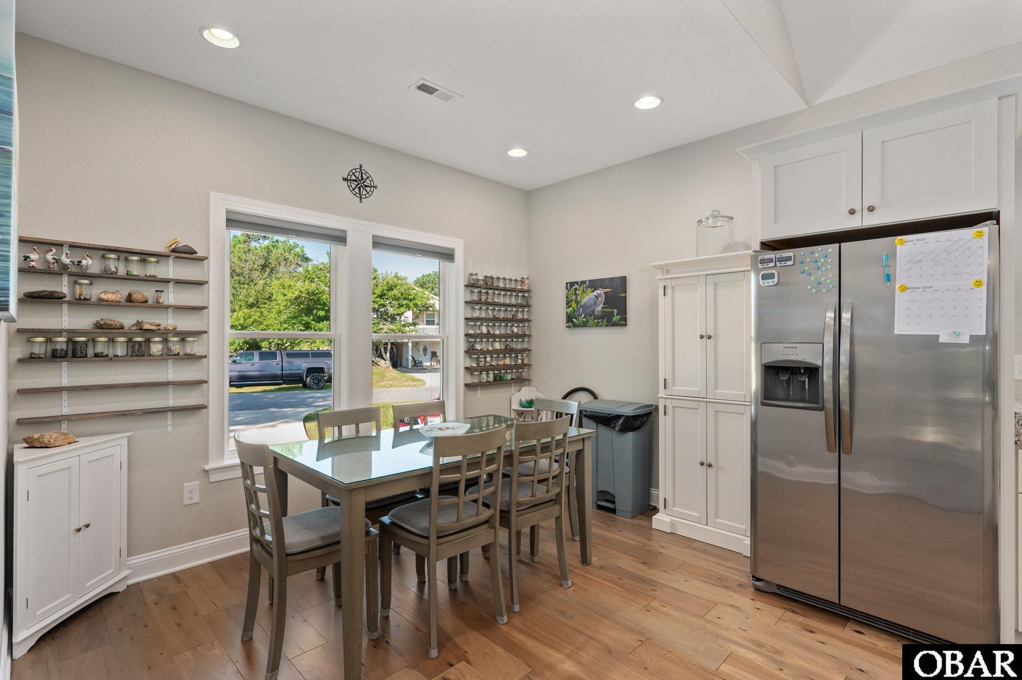 707 Swan Street, Kill Devil Hills, NC 27948, 3 Bedrooms Bedrooms, ,2 BathroomsBathrooms,Residential,For sale,Swan Street,126660
