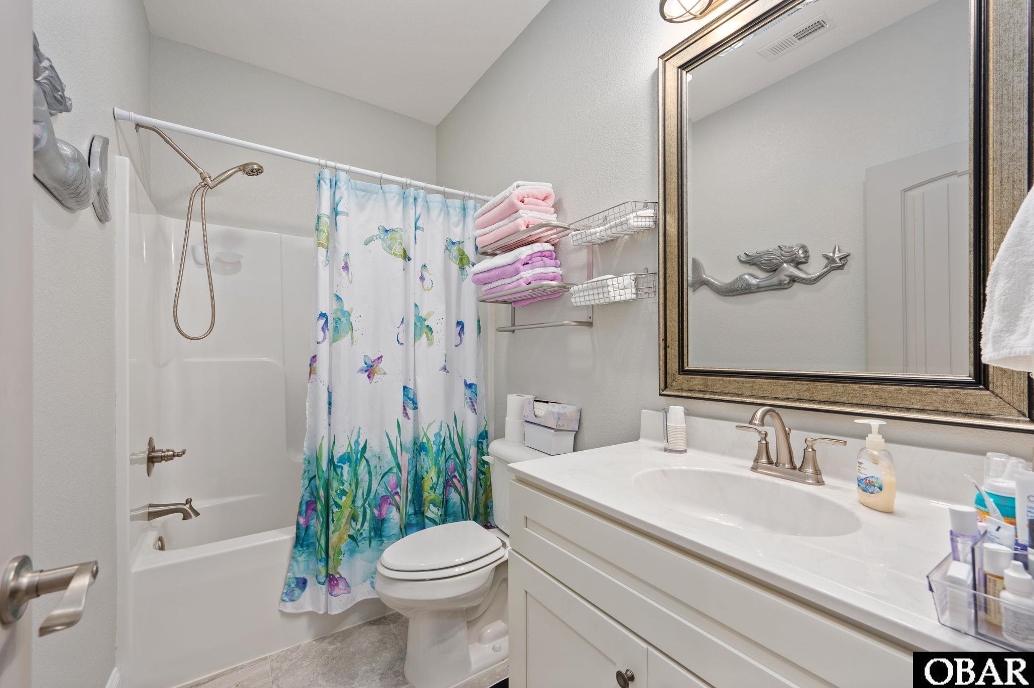 707 Swan Street, Kill Devil Hills, NC 27948, 3 Bedrooms Bedrooms, ,2 BathroomsBathrooms,Residential,For sale,Swan Street,126660