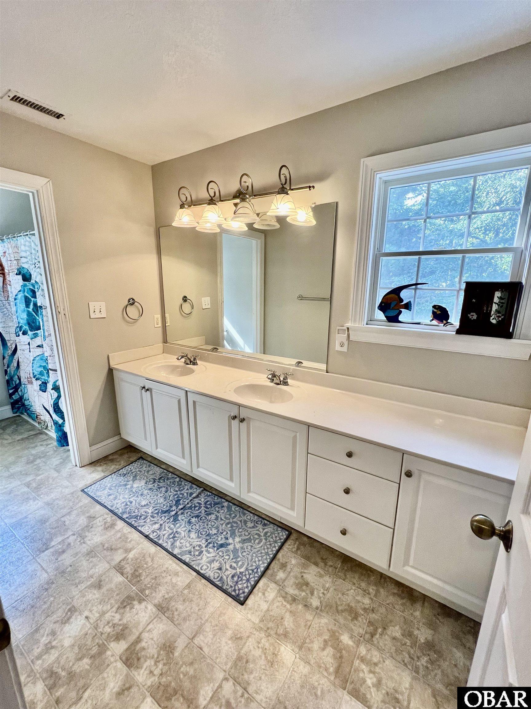 105 France Court, Manteo, NC 27954, 4 Bedrooms Bedrooms, ,3 BathroomsBathrooms,Residential,For sale,France Court,126675