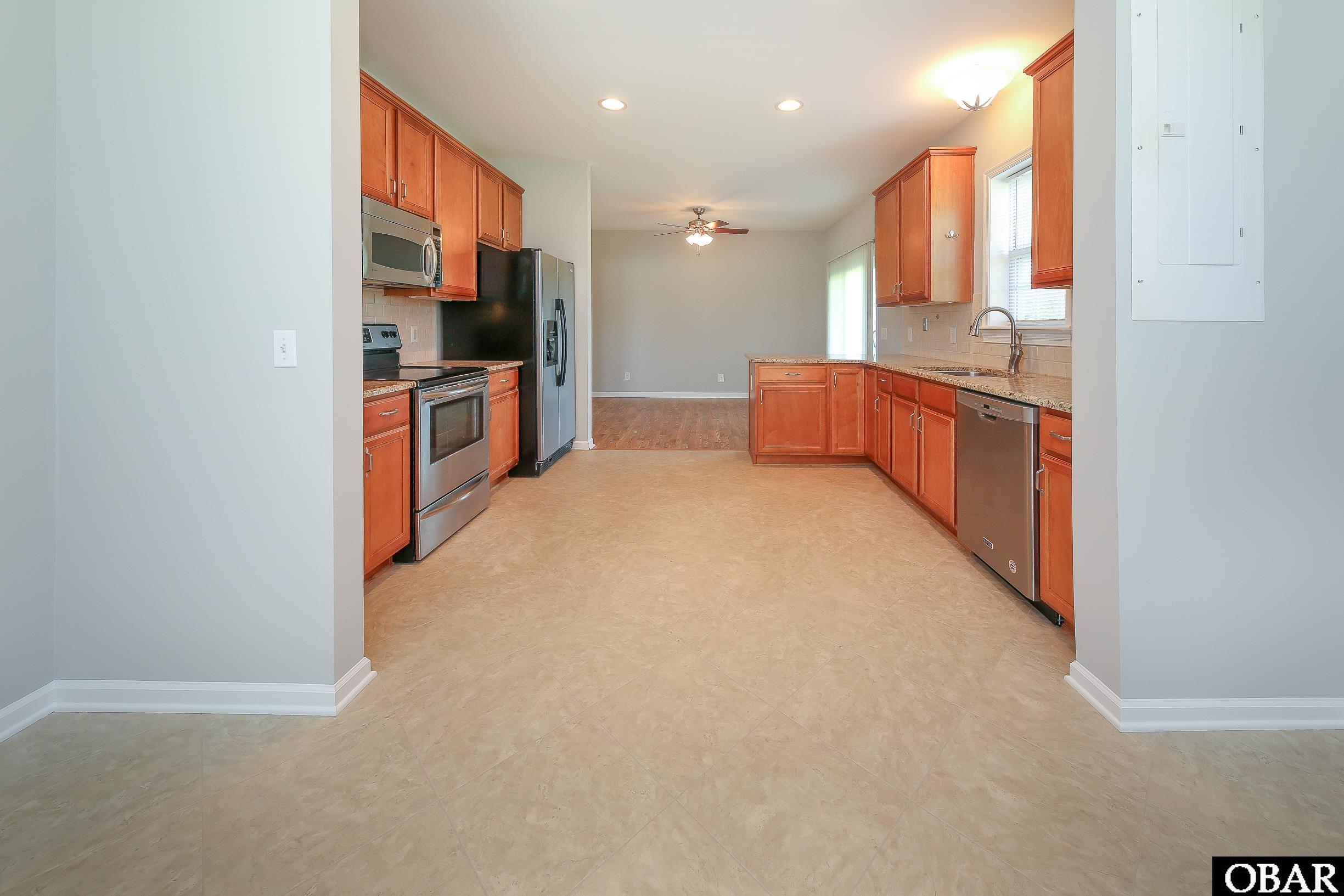 817 Tulls Creek Road, Moyock, NC 27958, 4 Bedrooms Bedrooms, ,3 BathroomsBathrooms,Residential,For sale,Tulls Creek Road,126682
