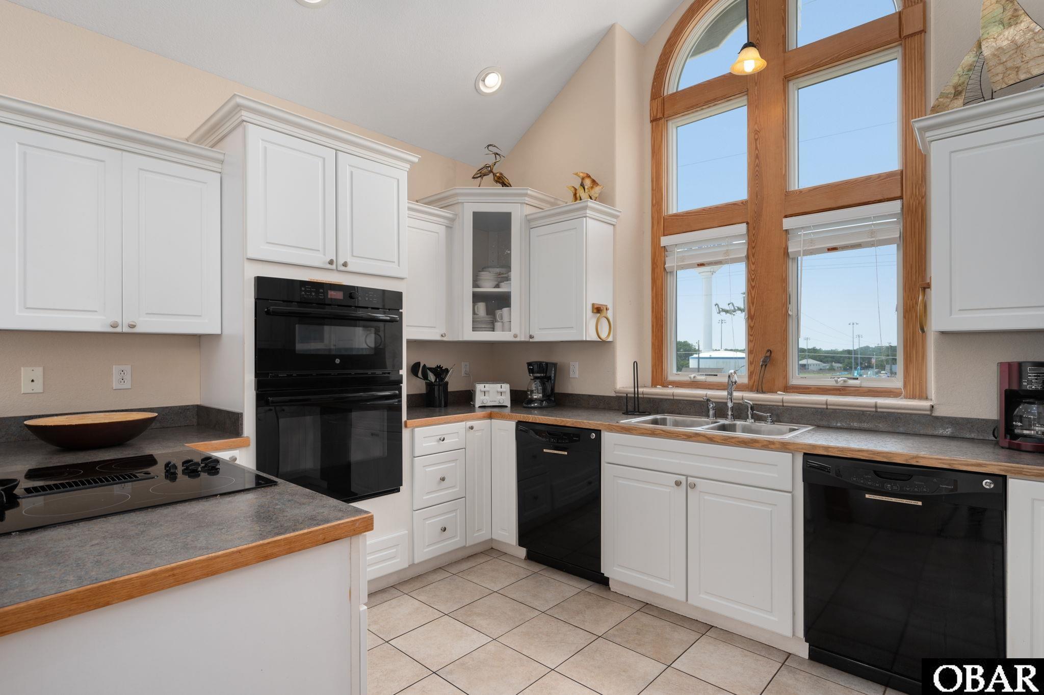 1705 Croatan Highway, Kill Devil Hills, NC 27948, 4 Bedrooms Bedrooms, ,4 BathroomsBathrooms,Residential,For sale,Croatan Highway,126689