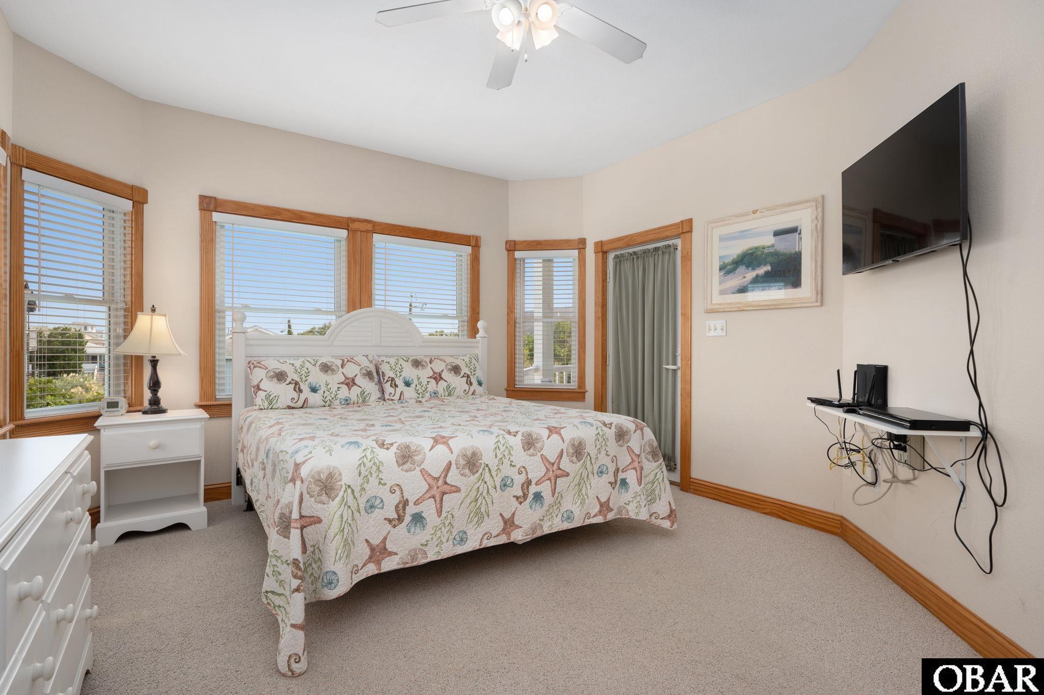 1705 Croatan Highway, Kill Devil Hills, NC 27948, 4 Bedrooms Bedrooms, ,4 BathroomsBathrooms,Residential,For sale,Croatan Highway,126689