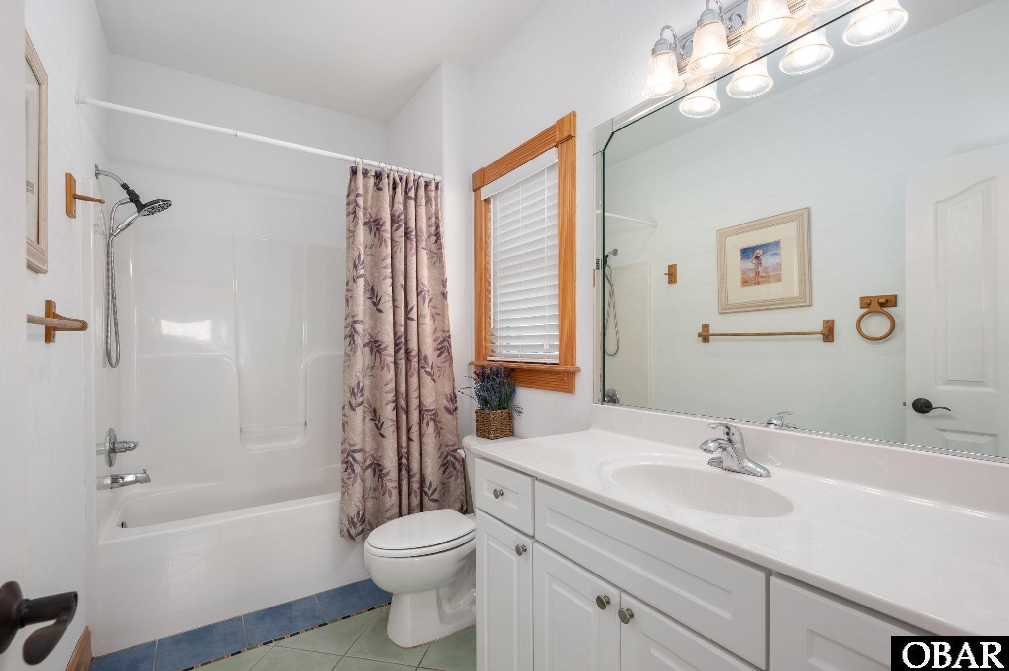 1705 Croatan Highway, Kill Devil Hills, NC 27948, 4 Bedrooms Bedrooms, ,4 BathroomsBathrooms,Residential,For sale,Croatan Highway,126689