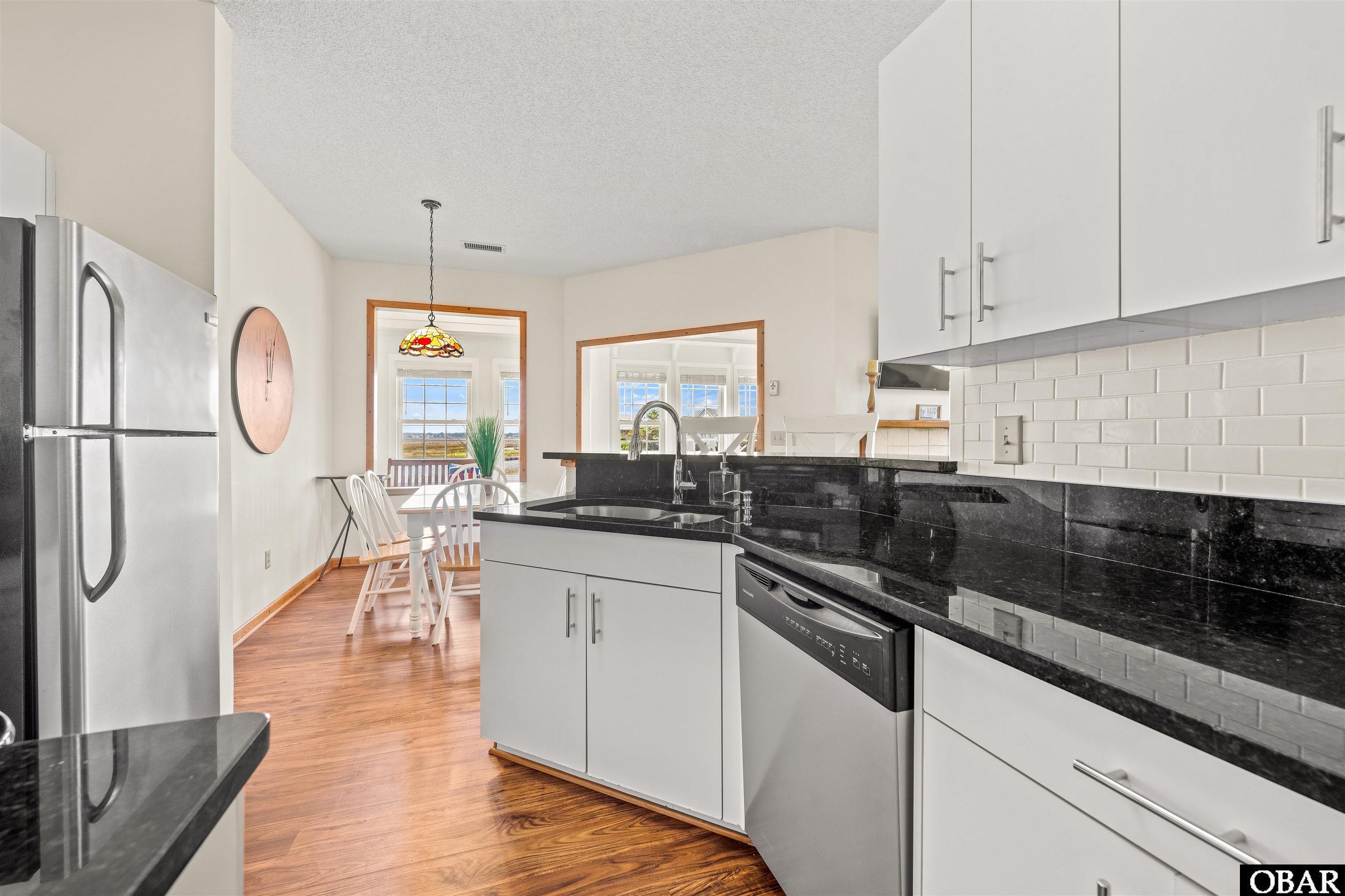 405 Sextant Court, Manteo, NC 27954, 3 Bedrooms Bedrooms, ,2 BathroomsBathrooms,Residential,For sale,Sextant Court,126700