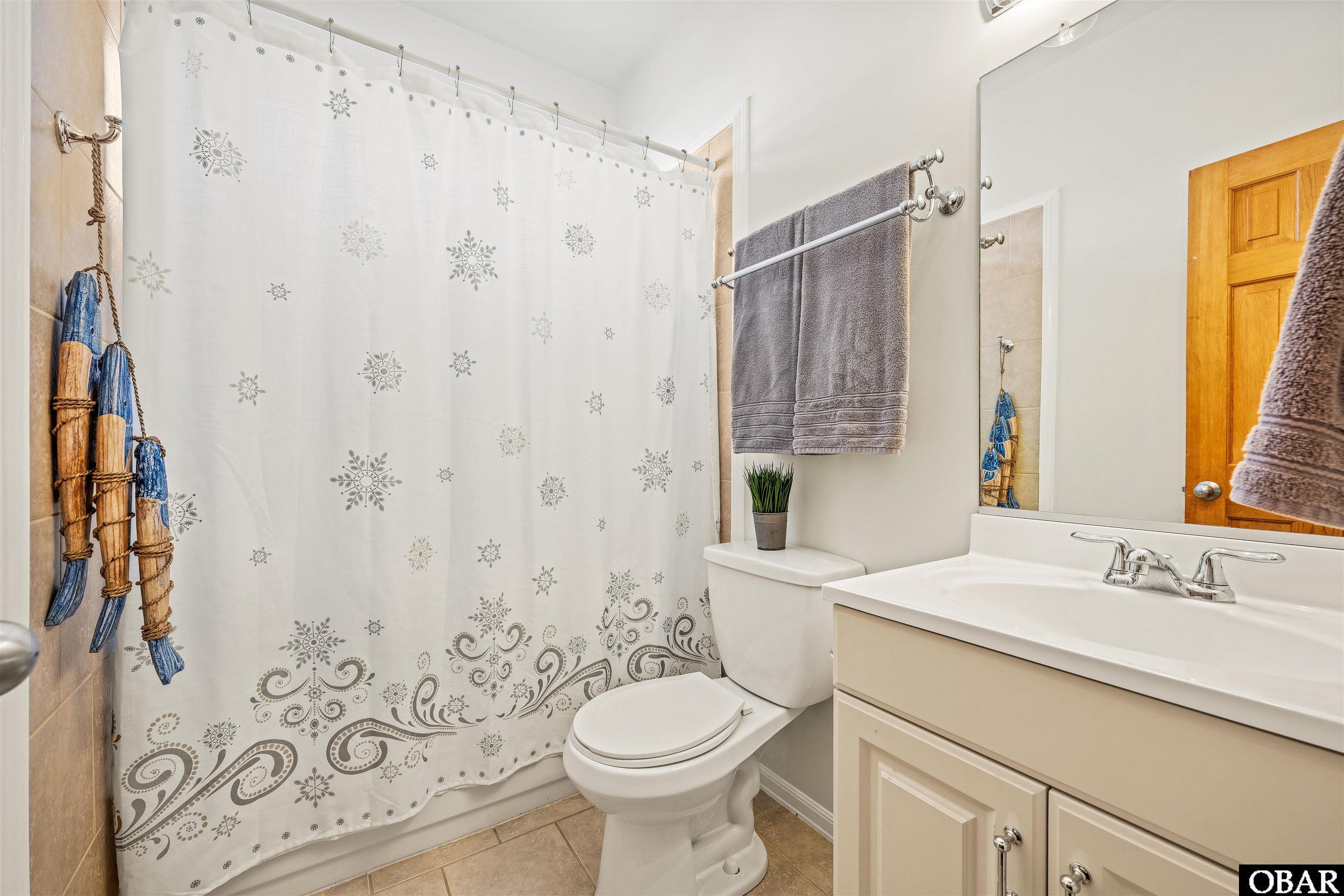405 Sextant Court, Manteo, NC 27954, 3 Bedrooms Bedrooms, ,2 BathroomsBathrooms,Residential,For sale,Sextant Court,126700