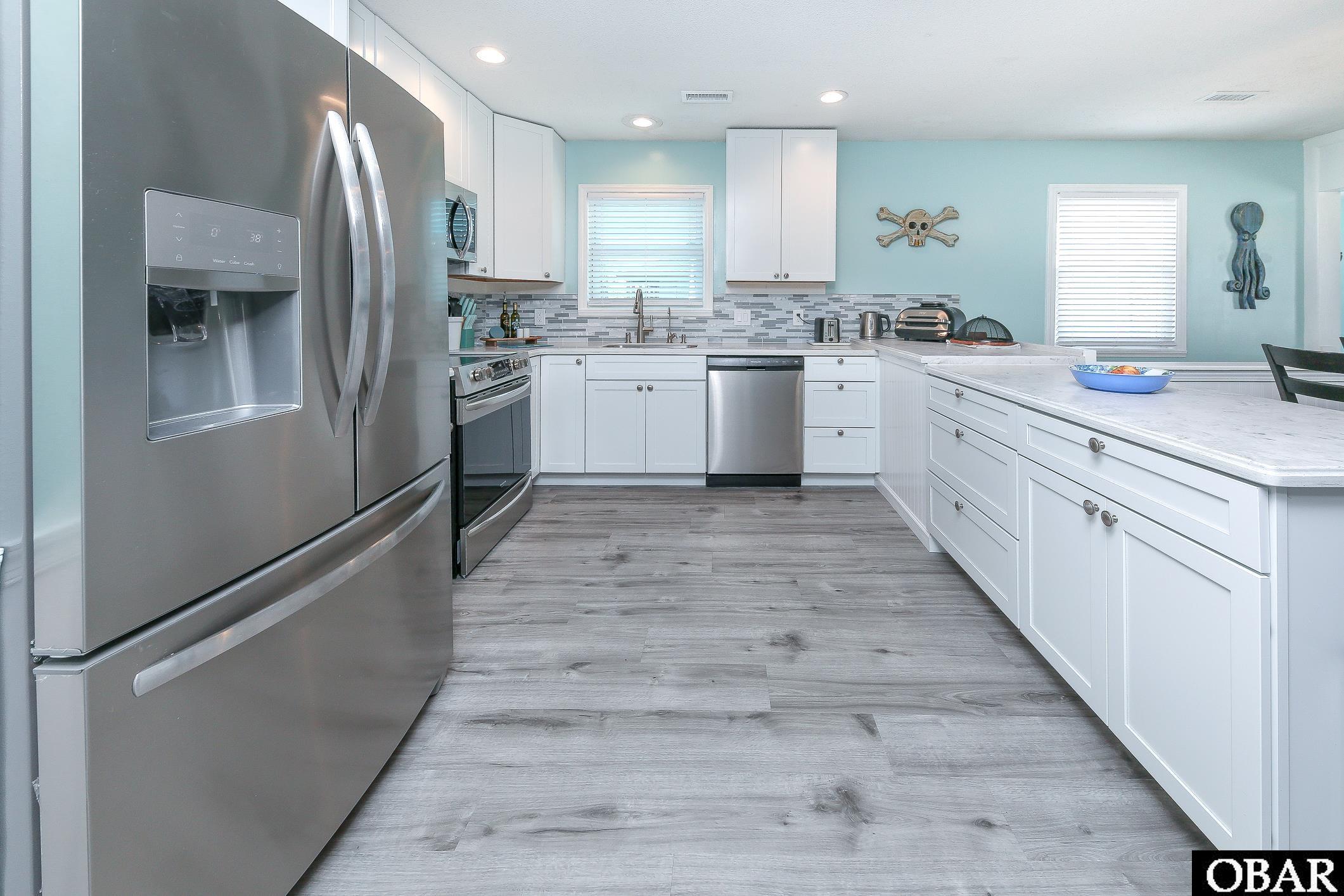3101 Lee Avenue, Kill Devil Hills, NC 27948, 3 Bedrooms Bedrooms, ,2 BathroomsBathrooms,Residential,For sale,Lee Avenue,126712