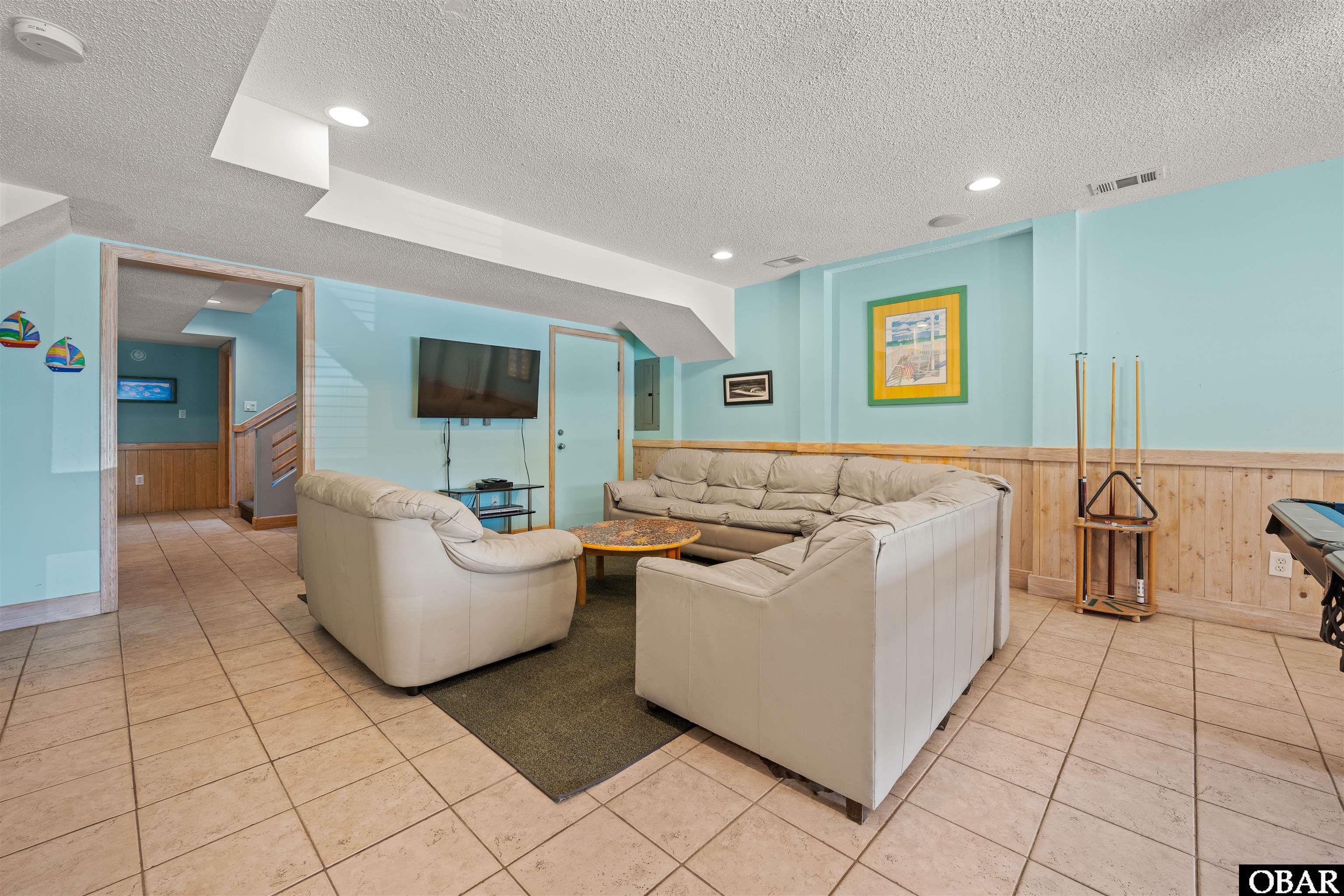 441 Kitsys Point Road, Corolla, NC 27927, 8 Bedrooms Bedrooms, ,6 BathroomsBathrooms,Residential,For sale,Kitsys Point Road,126716