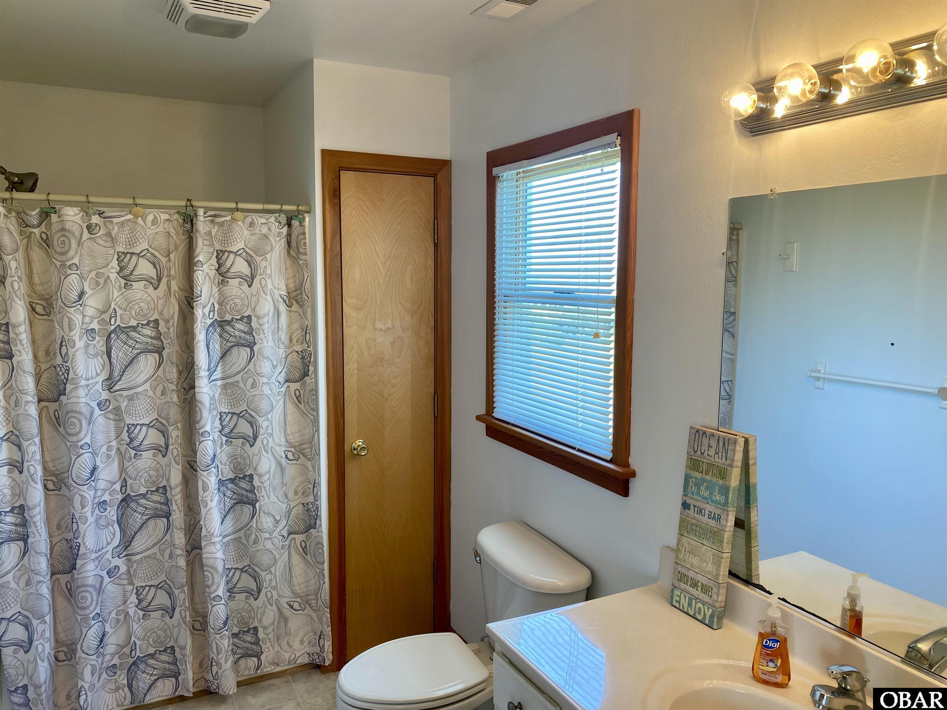 24252 Holiday Boulevard, Rodanthe, NC 27968, 4 Bedrooms Bedrooms, ,3 BathroomsBathrooms,Residential,For sale,Holiday Boulevard,126720