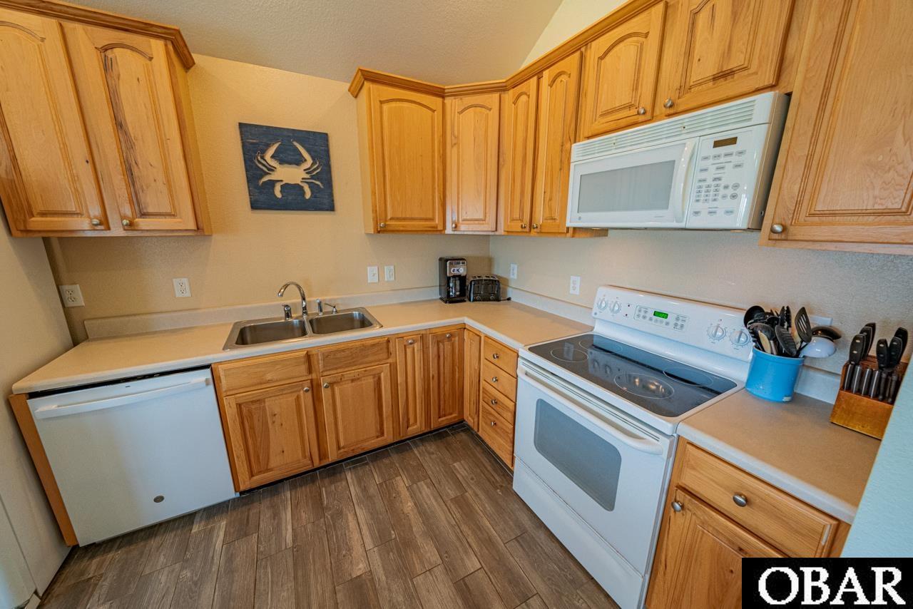26207 Bluebeard Road, Salvo, NC 27972, 4 Bedrooms Bedrooms, ,4 BathroomsBathrooms,Residential,For sale,Bluebeard Road,126749