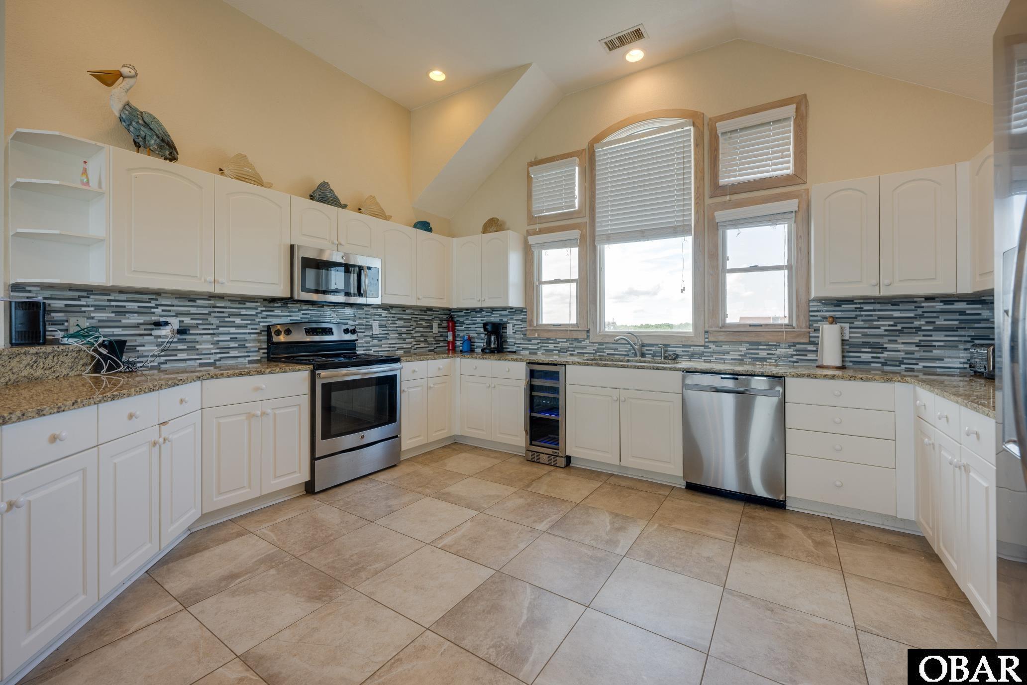 2251 Sandfiddler Road, Corolla, NC 27927, 5 Bedrooms Bedrooms, ,4 BathroomsBathrooms,Residential,For sale,Sandfiddler Road,126765