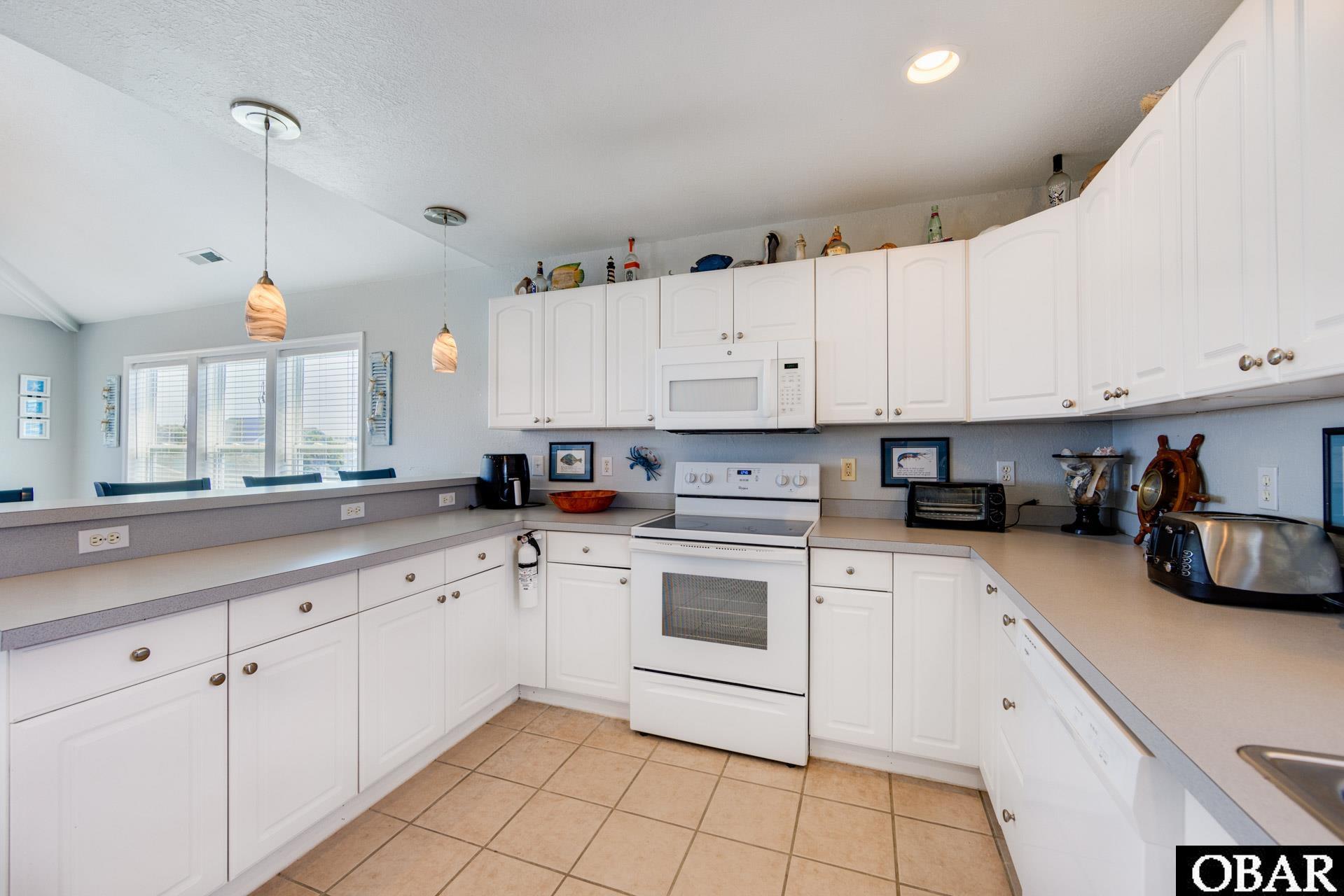 1400 Wrightsville Boulevard, Kill Devil Hills, NC 27948, 4 Bedrooms Bedrooms, ,3 BathroomsBathrooms,Residential,For sale,Wrightsville Boulevard,126768