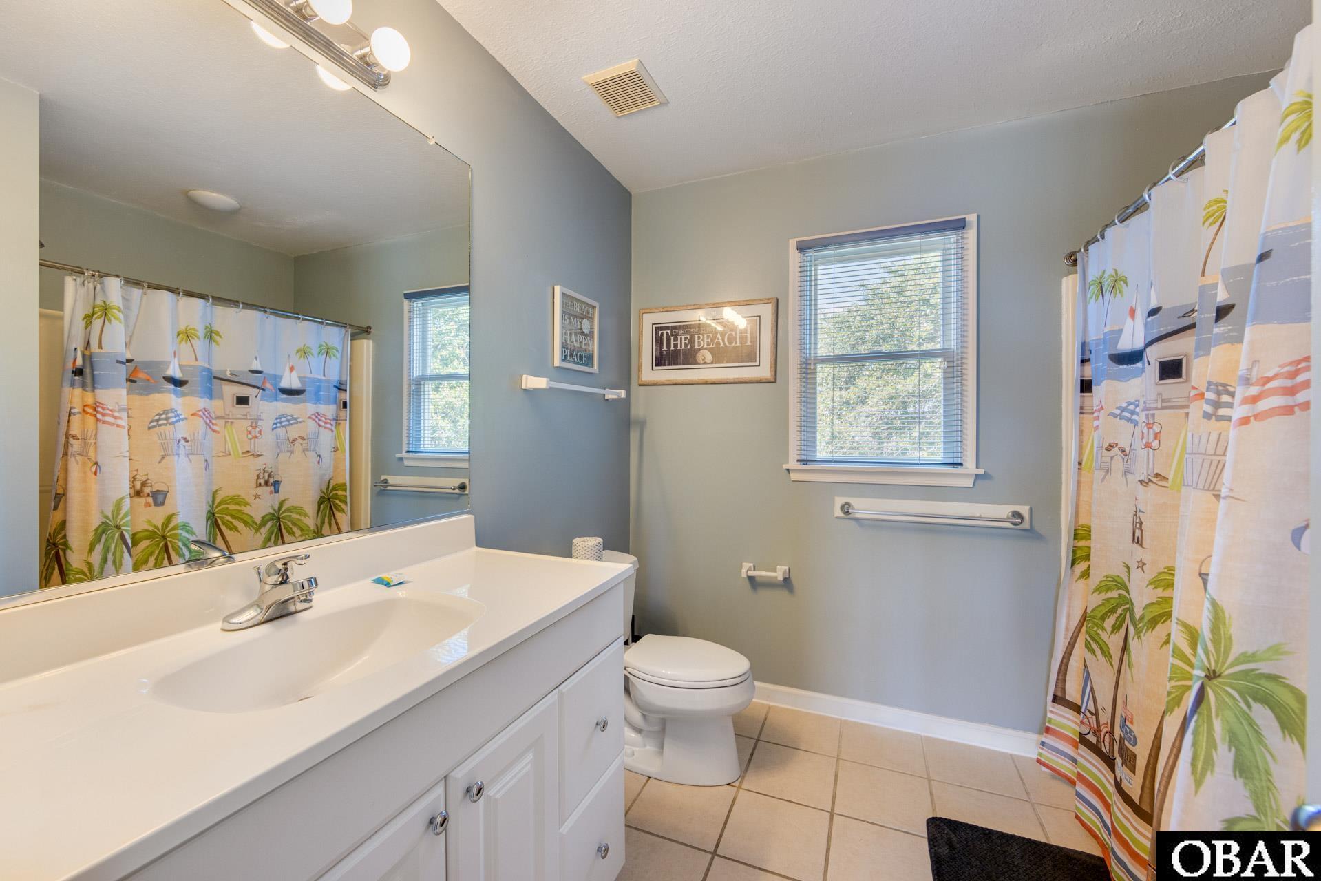 1400 Wrightsville Boulevard, Kill Devil Hills, NC 27948, 4 Bedrooms Bedrooms, ,3 BathroomsBathrooms,Residential,For sale,Wrightsville Boulevard,126768