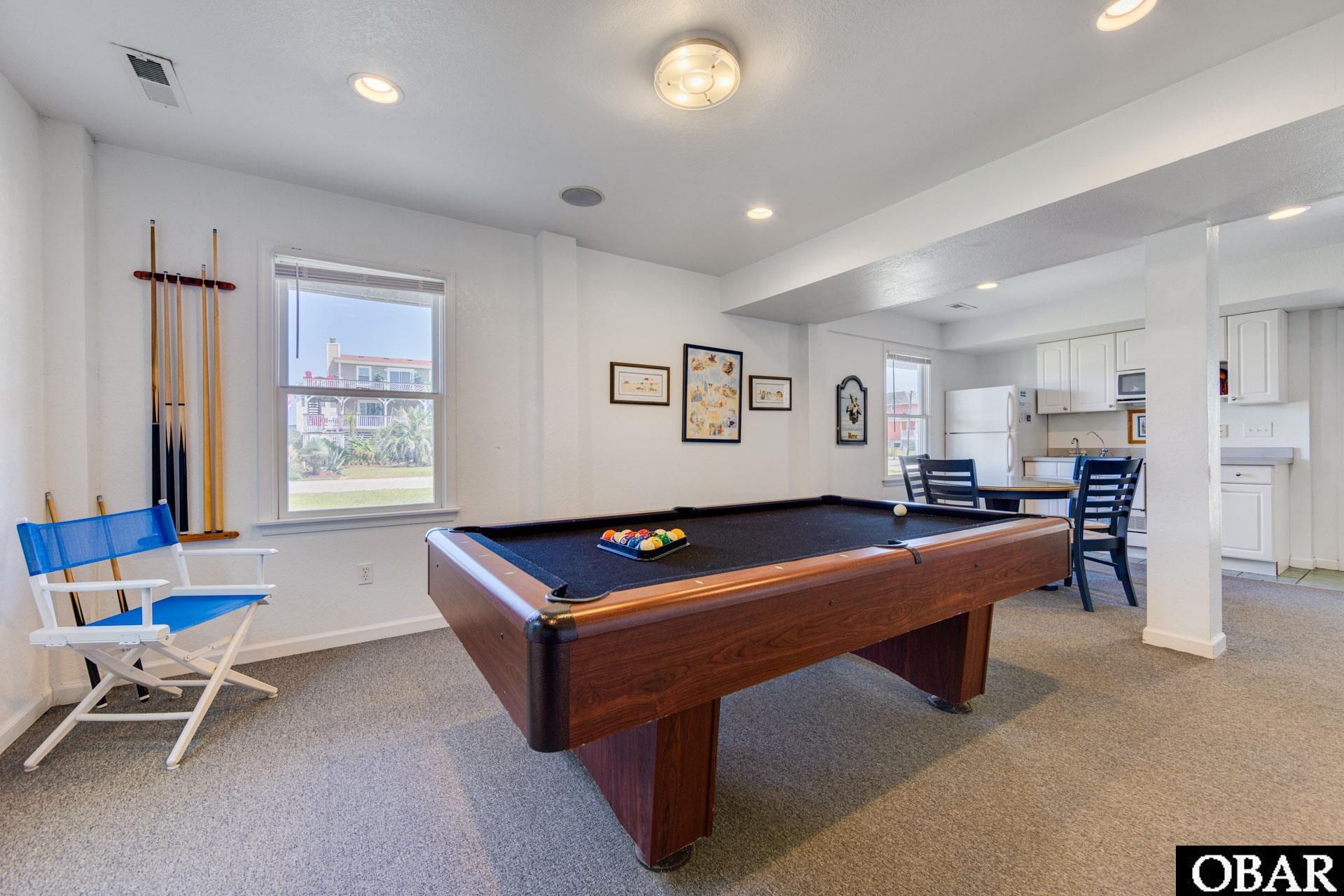 1400 Wrightsville Boulevard, Kill Devil Hills, NC 27948, 4 Bedrooms Bedrooms, ,3 BathroomsBathrooms,Residential,For sale,Wrightsville Boulevard,126768