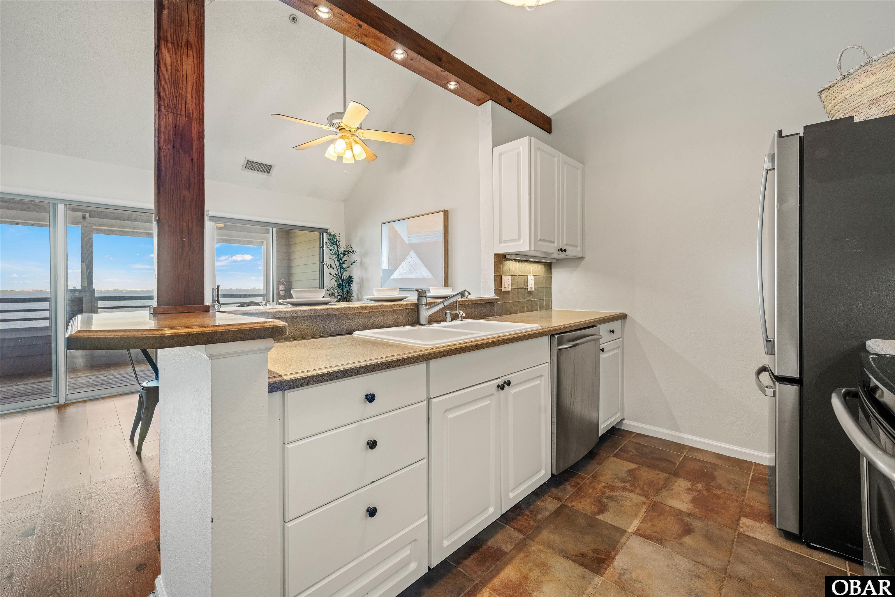 1032 Pirates Way, Manteo, NC 27954, 3 Bedrooms Bedrooms, ,2 BathroomsBathrooms,Residential,For sale,Pirates Way,126777