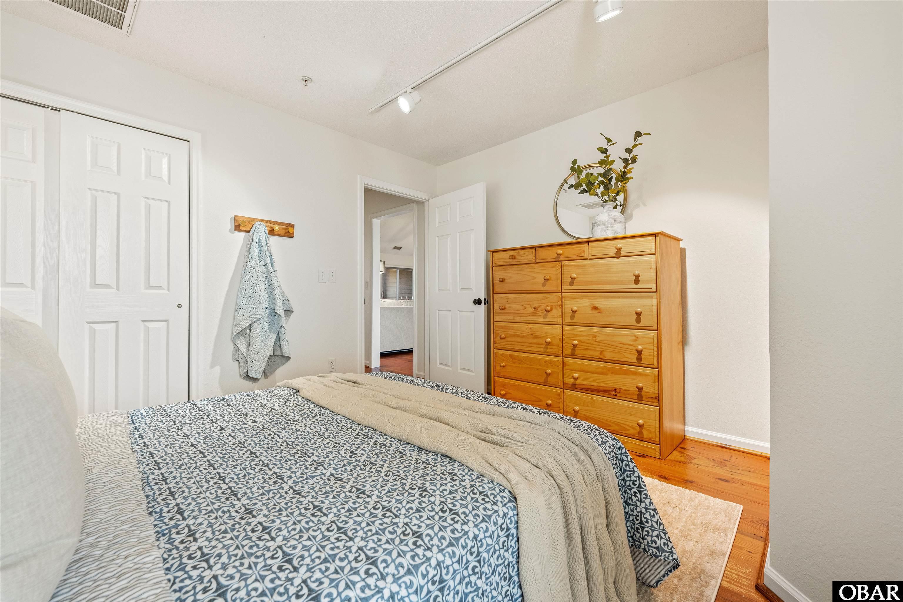 1032 Pirates Way, Manteo, NC 27954, 3 Bedrooms Bedrooms, ,2 BathroomsBathrooms,Residential,For sale,Pirates Way,126777