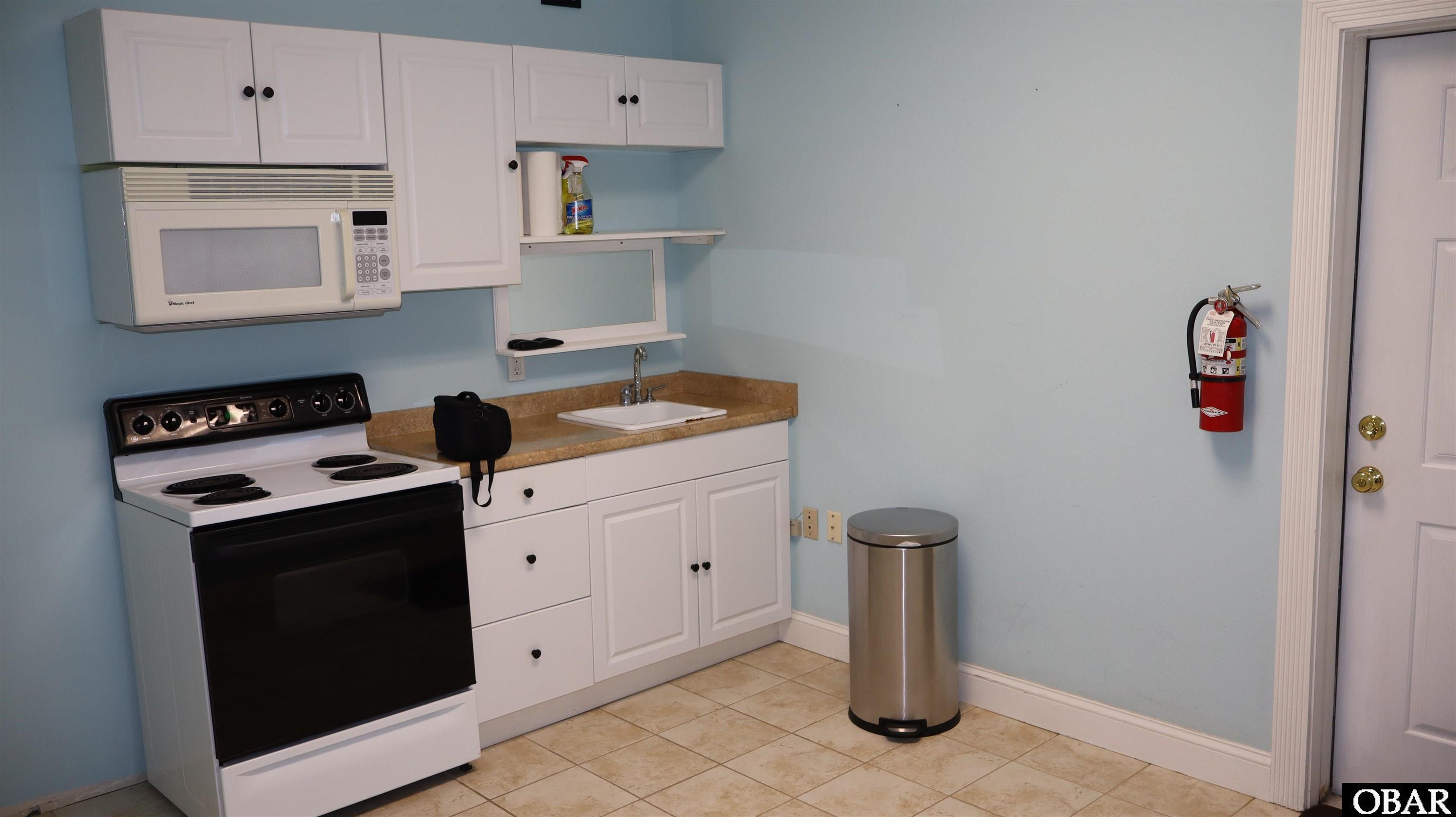 520 Old Stoney Road, Corolla, NC 27927, ,Commercial/industrial,For sale,Old Stoney Road,126796