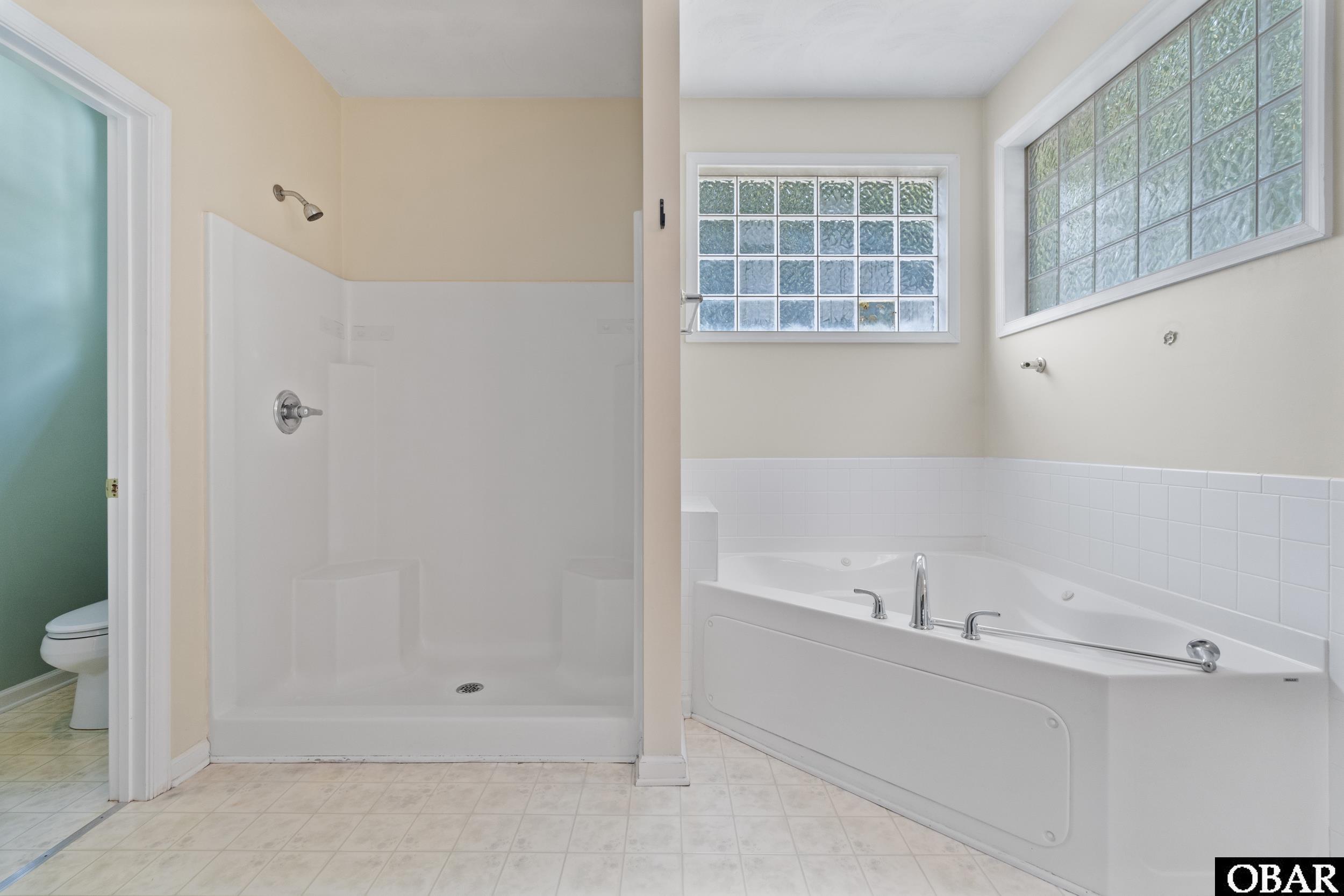 101 Kingfisher Cove, Moyock, NC 27958, 3 Bedrooms Bedrooms, ,2 BathroomsBathrooms,Residential,For sale,Kingfisher Cove,126805