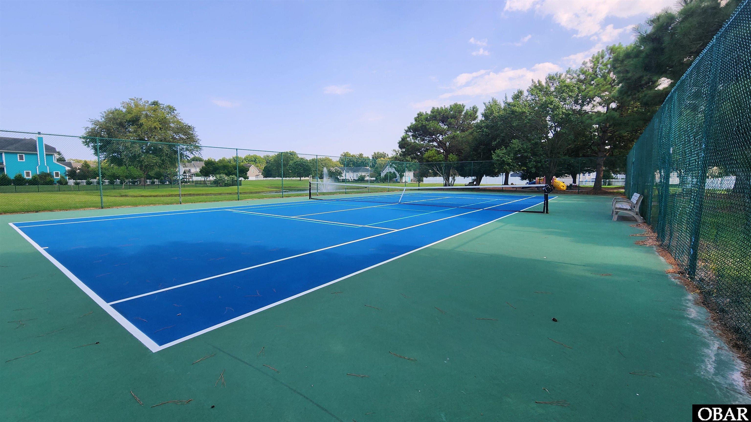 Tennis/Pickleball Court