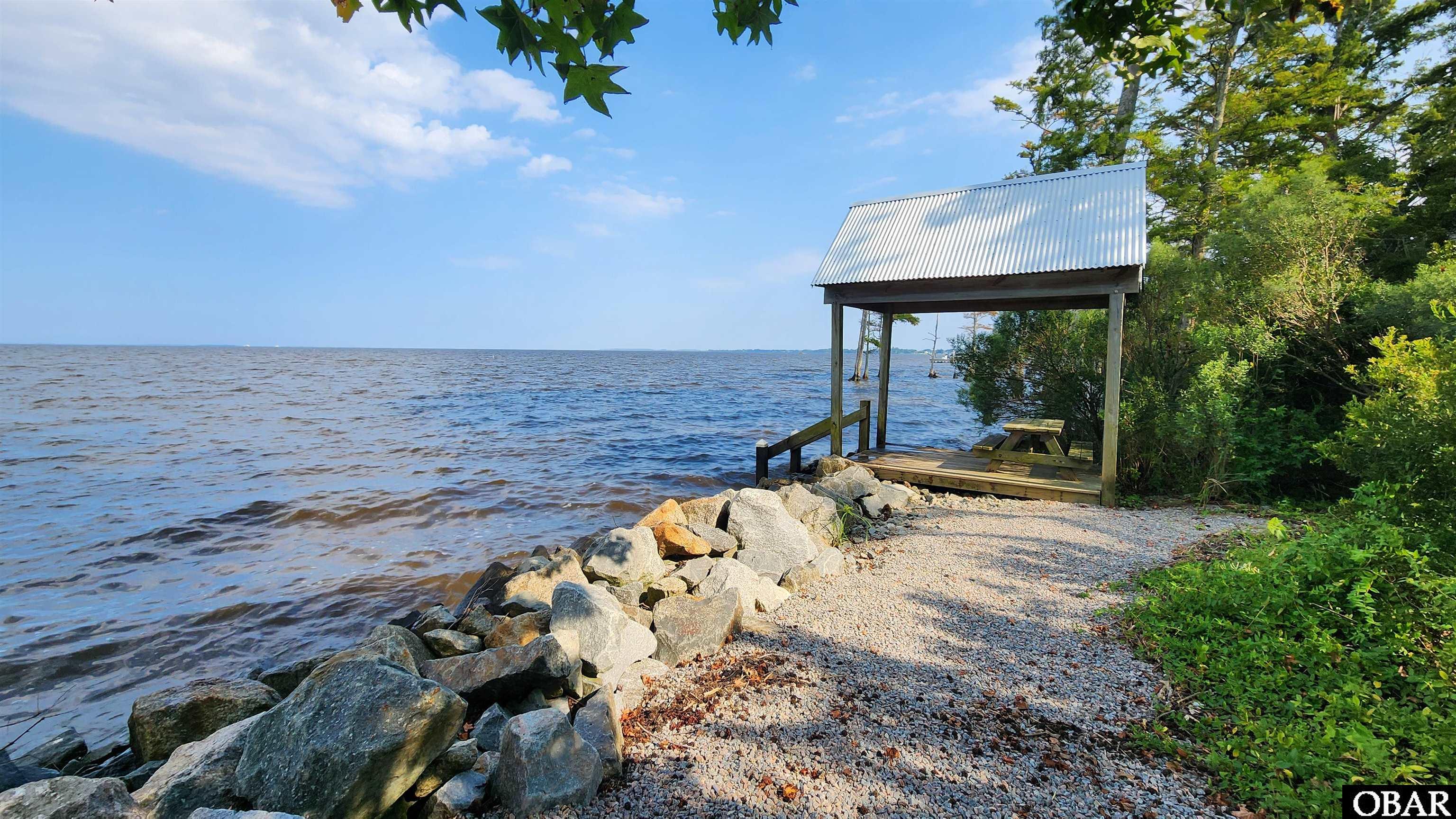 101 Kingfisher Cove, Moyock, NC 27958, 3 Bedrooms Bedrooms, ,2 BathroomsBathrooms,Residential,For sale,Kingfisher Cove,126805