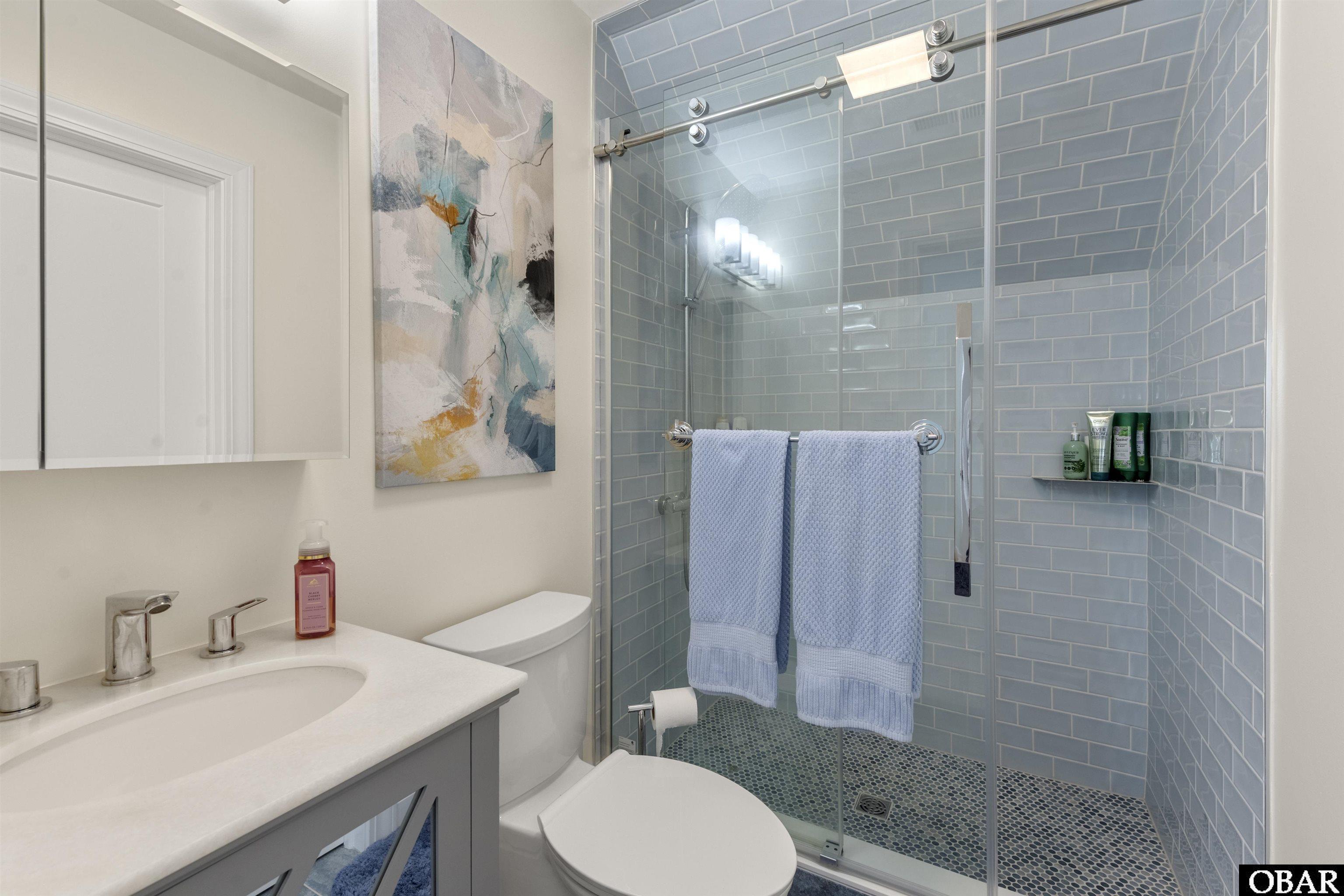 117 Broadbay Drive, Kill Devil Hills, NC 27948, 3 Bedrooms Bedrooms, ,2 BathroomsBathrooms,Residential,For sale,Broadbay Drive,126806