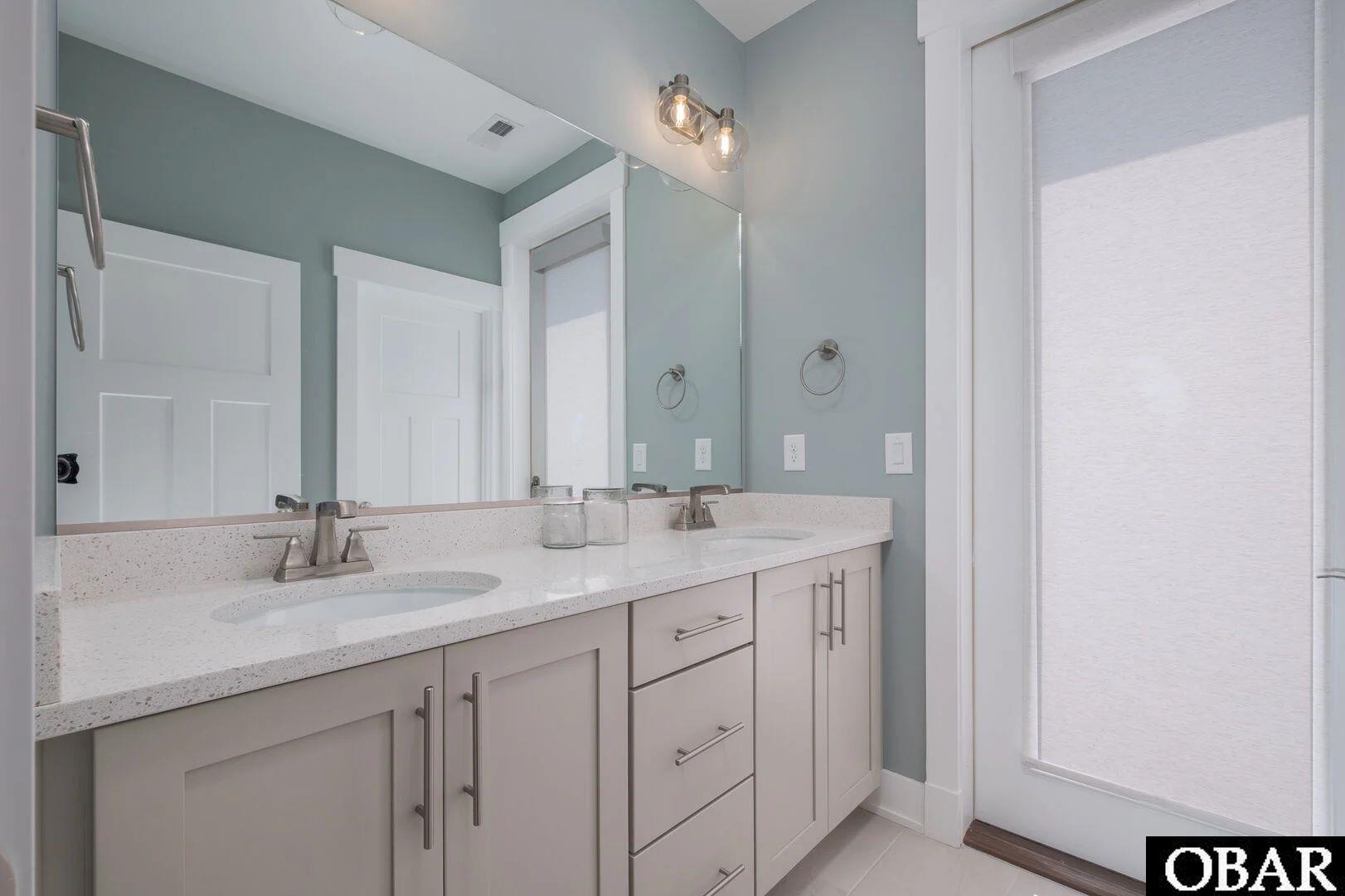989 Cruz Bay Court, Corolla, NC 27927, 6 Bedrooms Bedrooms, ,4 BathroomsBathrooms,Residential,For sale,Cruz Bay Court,126808