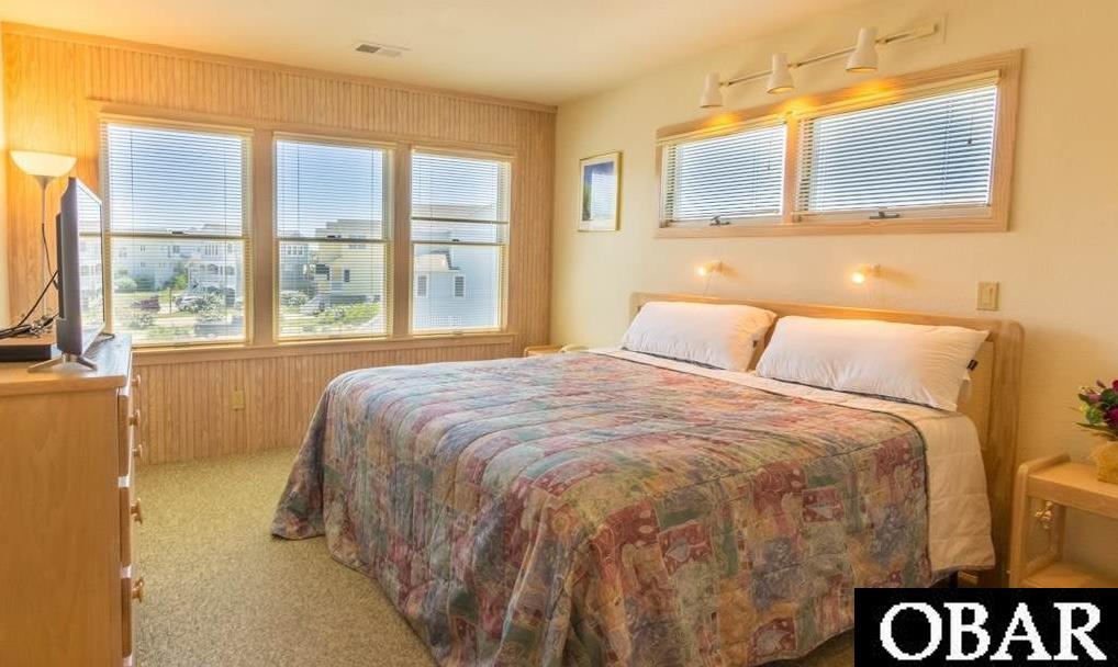 1264 Fourwinds Court, Corolla, NC 27927, 5 Bedrooms Bedrooms, ,3 BathroomsBathrooms,Residential,For sale,Fourwinds Court,126811
