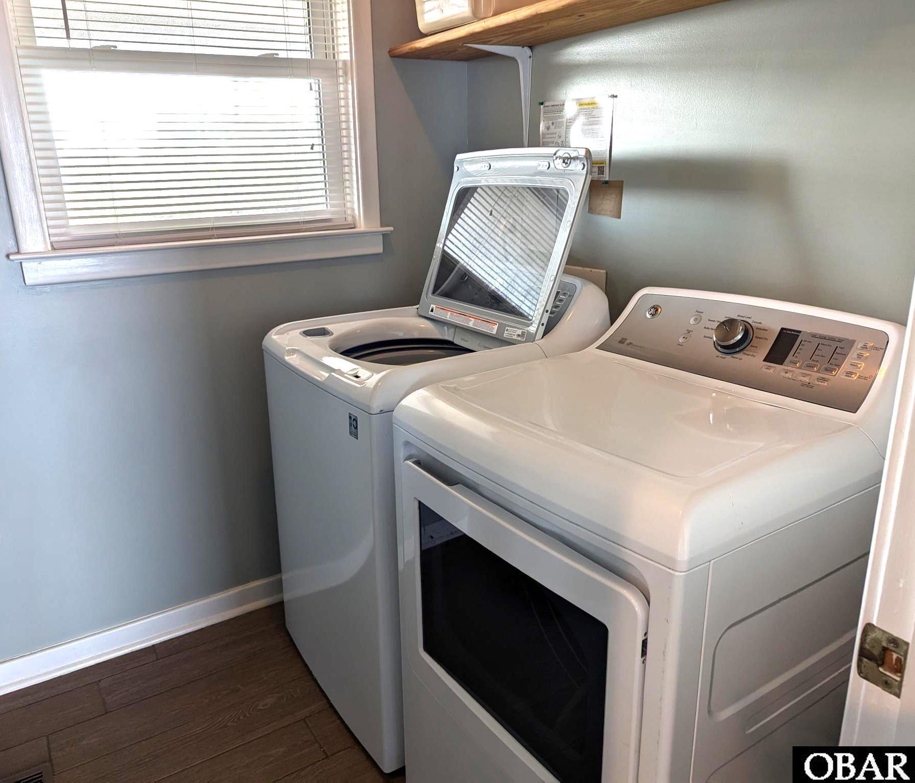 415 British Cemetery Road, Ocracoke, NC 27960, 3 Bedrooms Bedrooms, ,3 BathroomsBathrooms,Residential,For sale,British Cemetery Road,126822