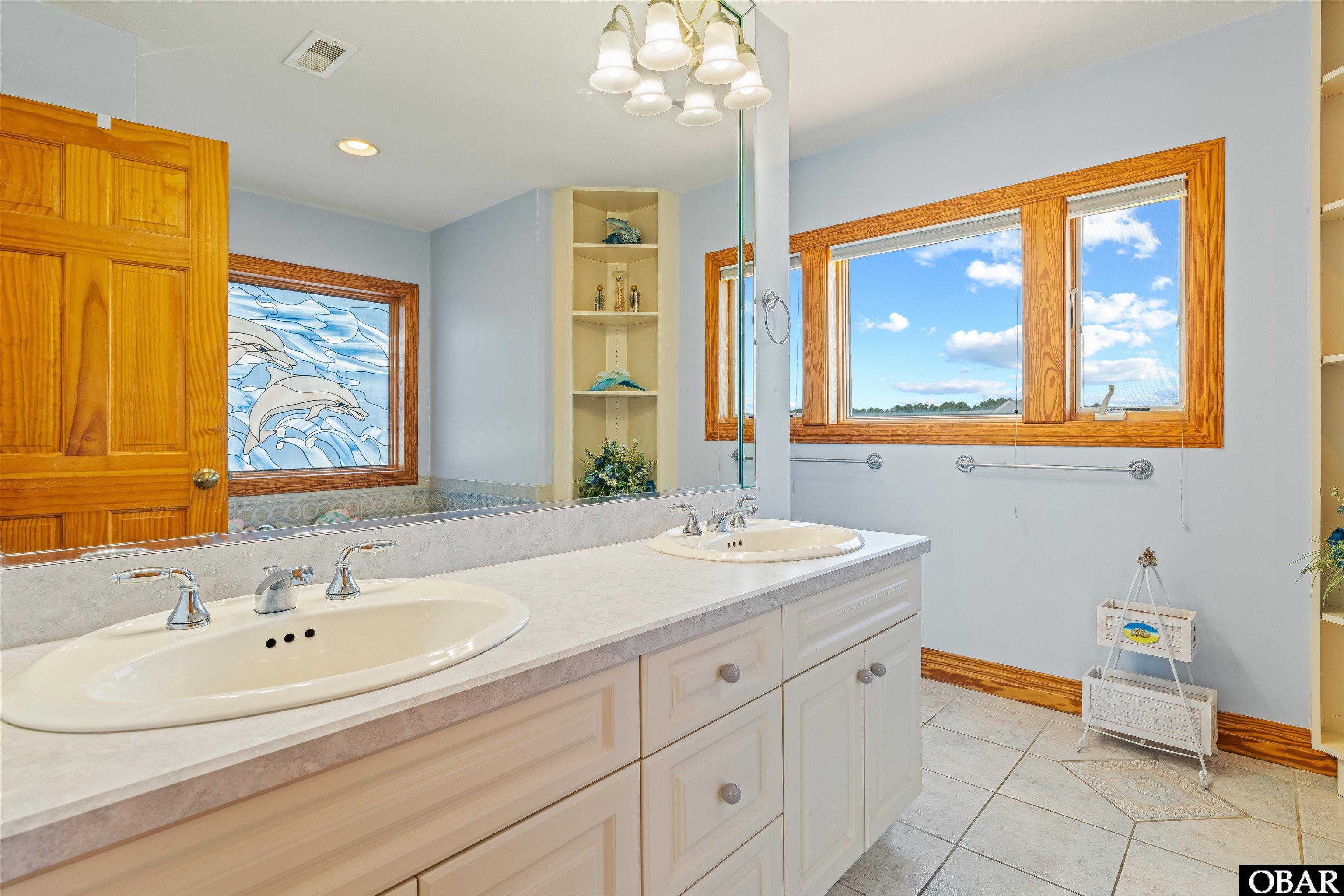 1201 Atlantic Avenue, Corolla, NC 27927, 6 Bedrooms Bedrooms, ,6 BathroomsBathrooms,Residential,For sale,Atlantic Avenue,126824