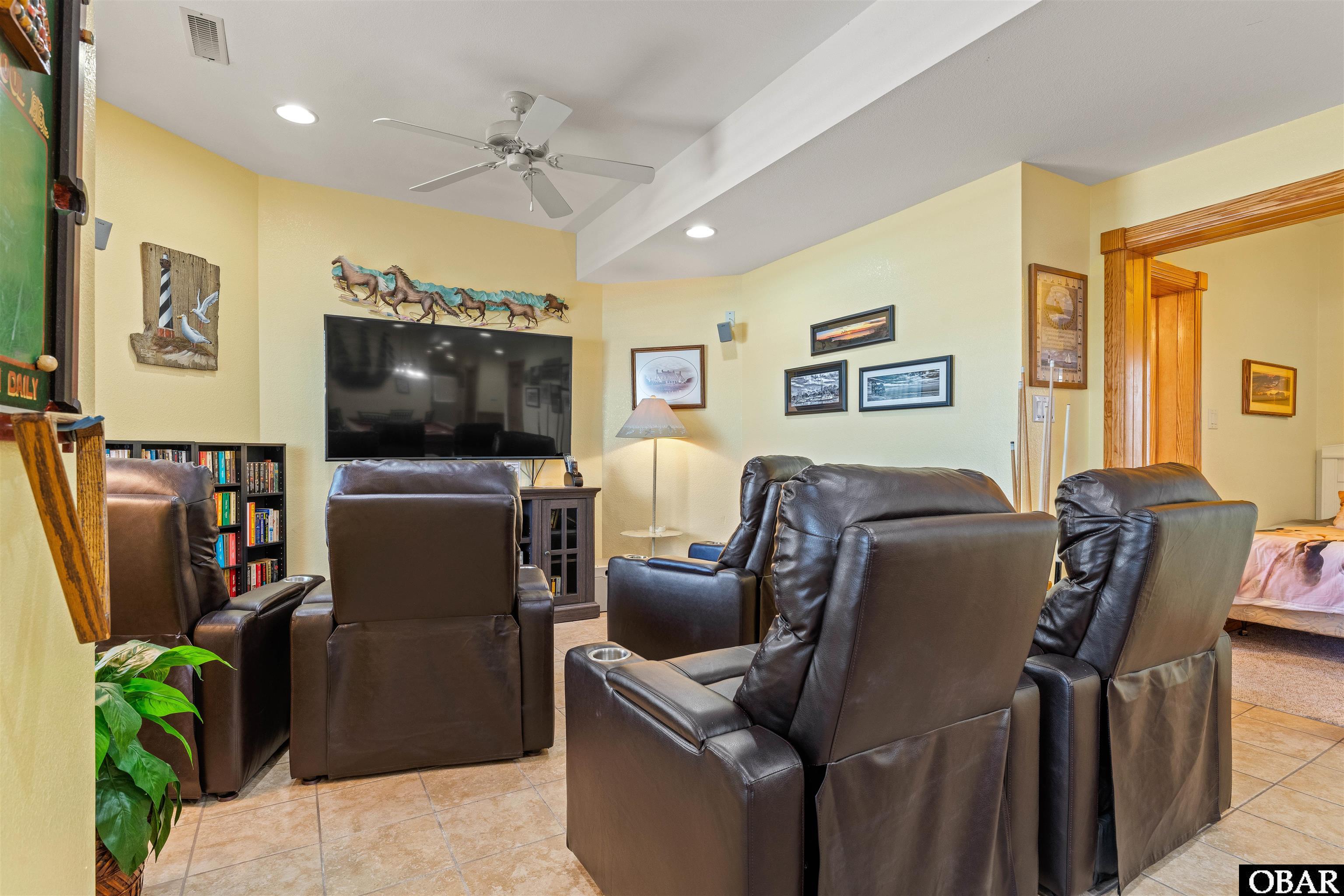 1201 Atlantic Avenue, Corolla, NC 27927, 6 Bedrooms Bedrooms, ,6 BathroomsBathrooms,Residential,For sale,Atlantic Avenue,126824
