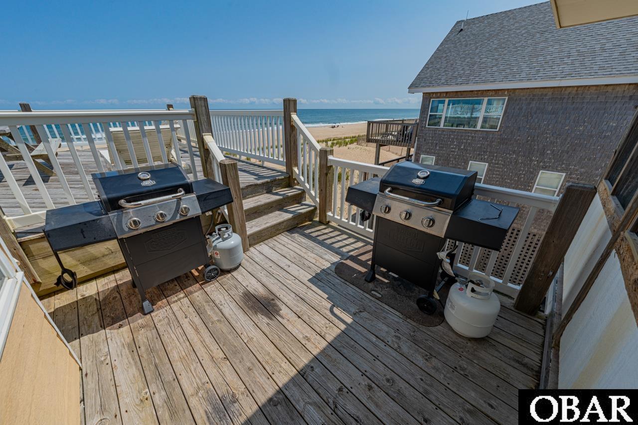 41593 Ocean View Drive, Avon, NC 27915, 7 Bedrooms Bedrooms, ,7 BathroomsBathrooms,Residential,For sale,Ocean View Drive,126826