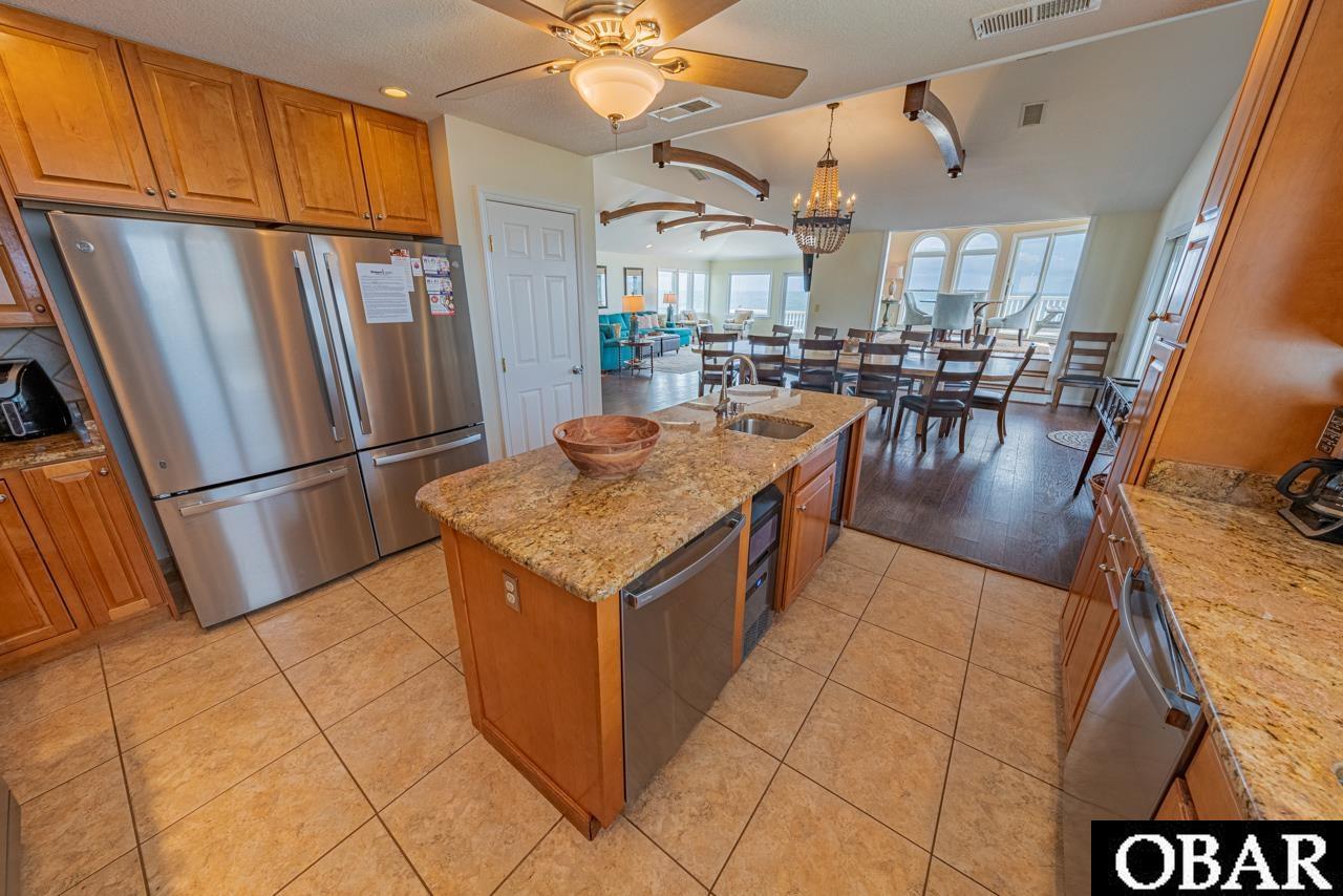 41593 Ocean View Drive, Avon, NC 27915, 7 Bedrooms Bedrooms, ,7 BathroomsBathrooms,Residential,For sale,Ocean View Drive,126826
