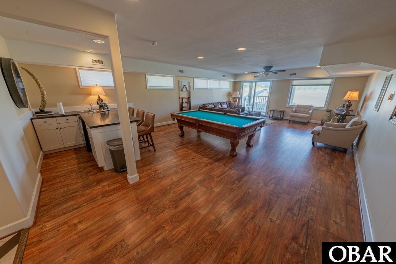 41593 Ocean View Drive, Avon, NC 27915, 7 Bedrooms Bedrooms, ,7 BathroomsBathrooms,Residential,For sale,Ocean View Drive,126826