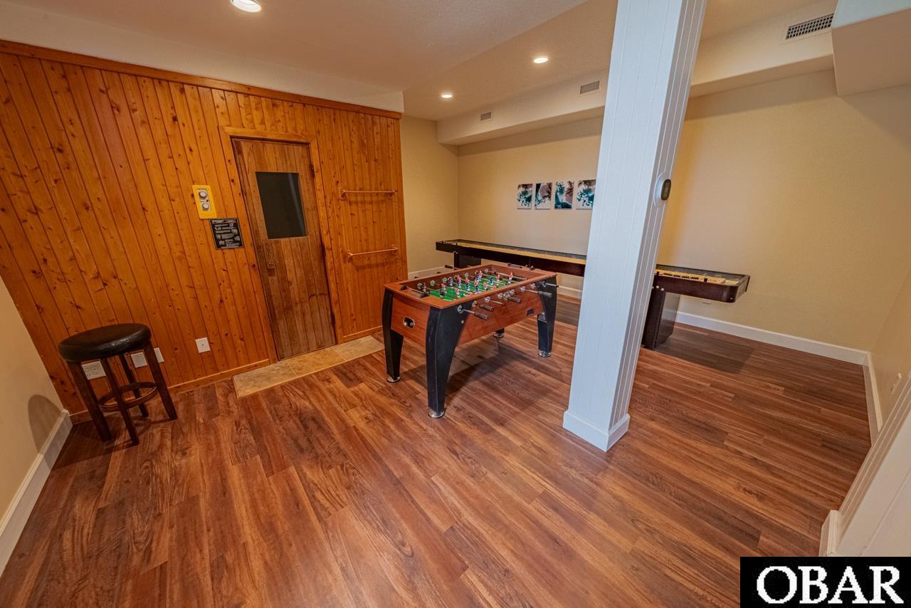 41593 Ocean View Drive, Avon, NC 27915, 7 Bedrooms Bedrooms, ,7 BathroomsBathrooms,Residential,For sale,Ocean View Drive,126826